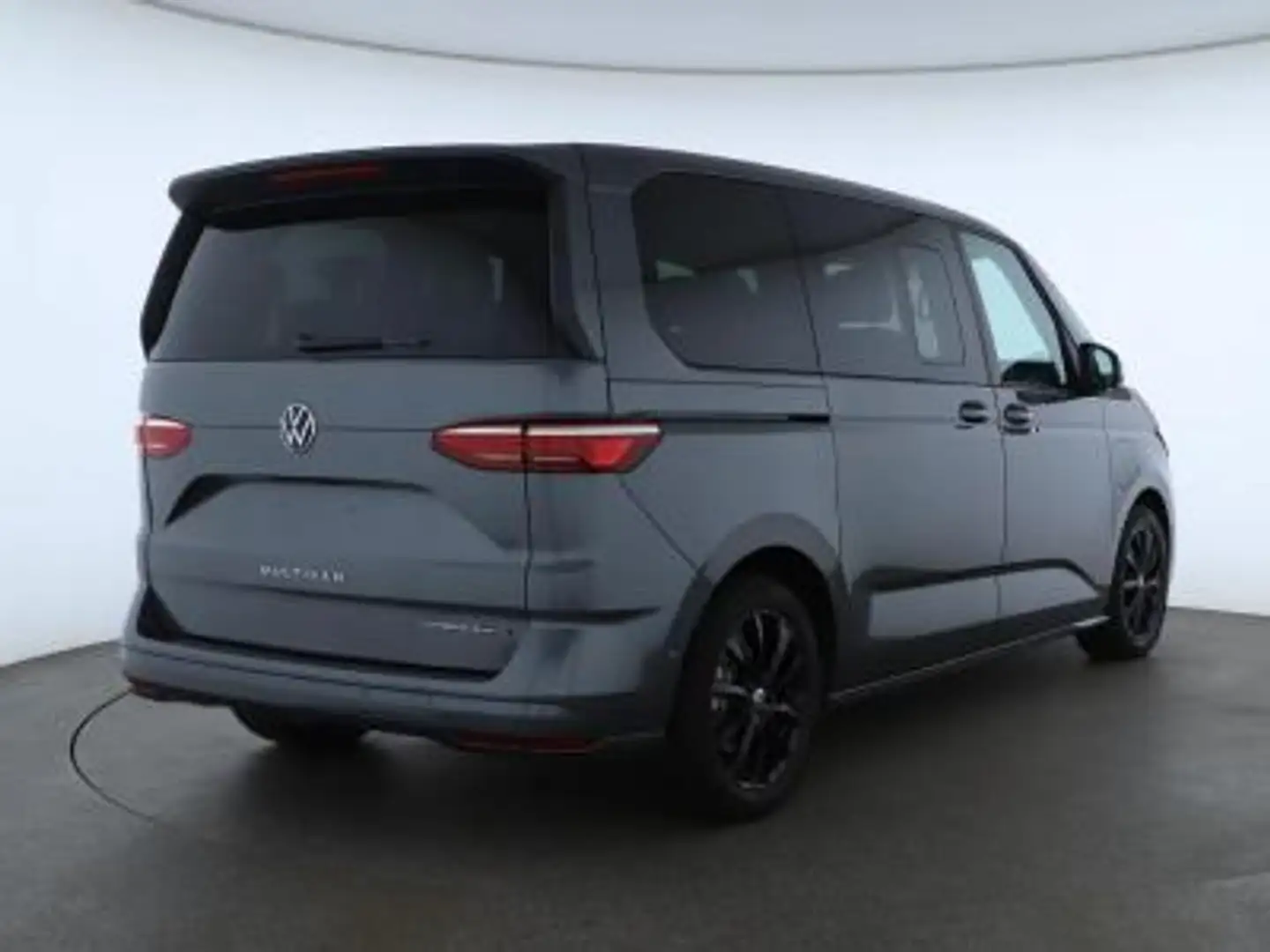 Volkswagen T7 Multivan Life Allrad eHybrid AHK AreaView DCC Grau - 2