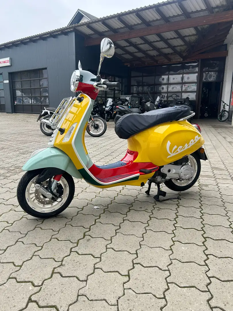 Vespa Primavera 50 Sean Wotherspoon - 1