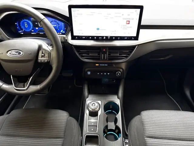 Ford Focus view 11
