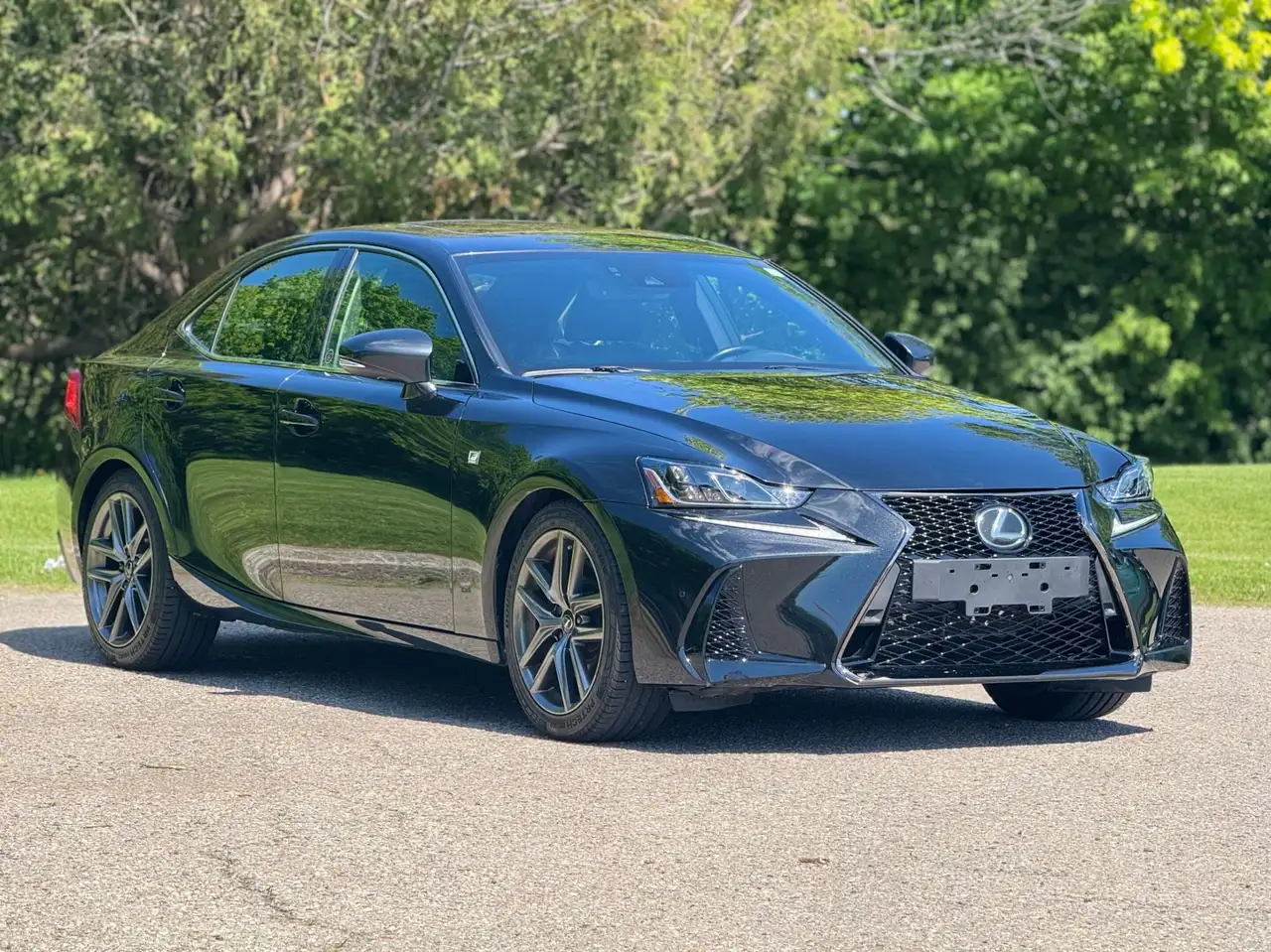 Lexus IS снимка Lexus IS