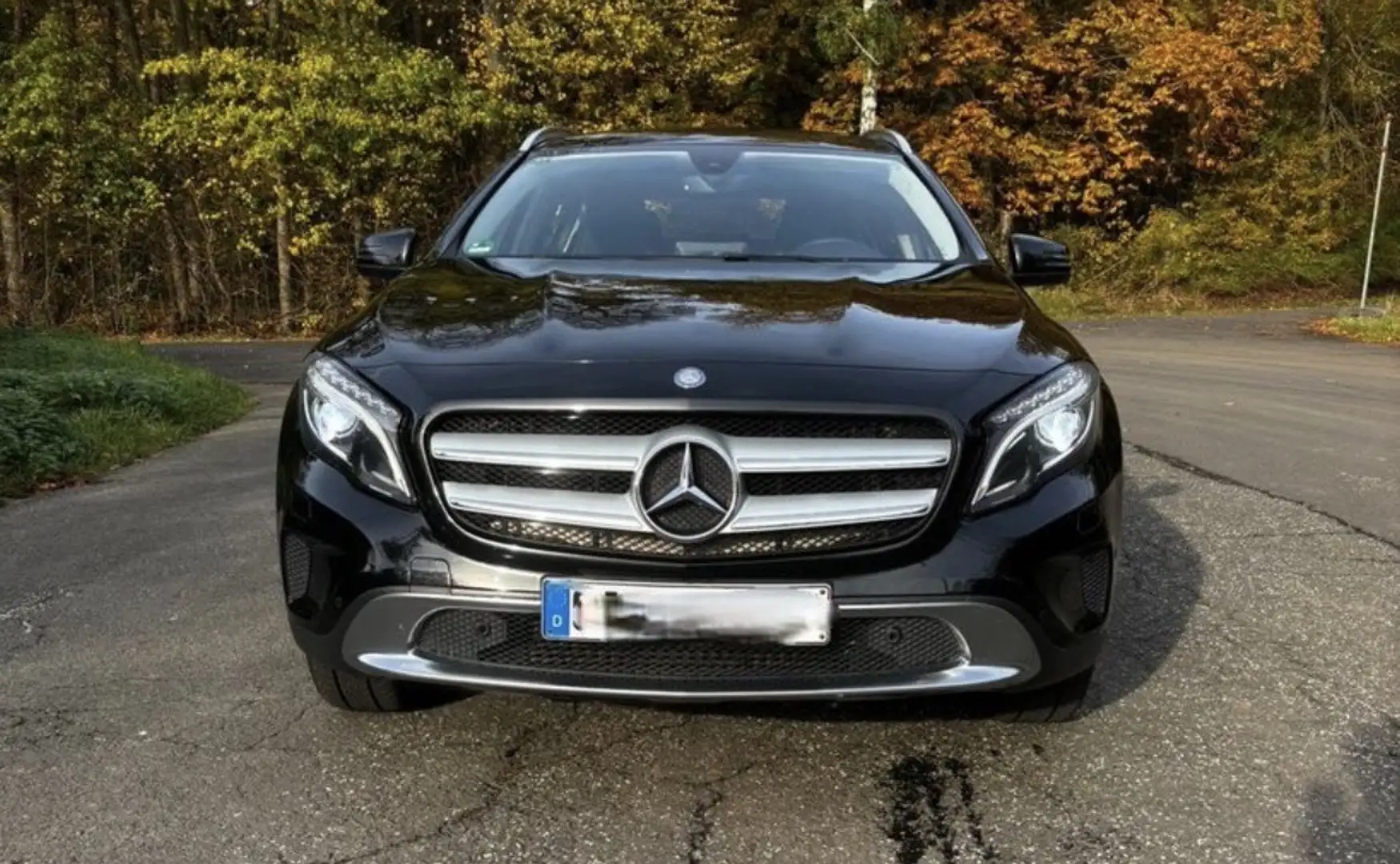 Mercedes-Benz GLA 200 GLA 200 Score (156.943) Schwarz - 1