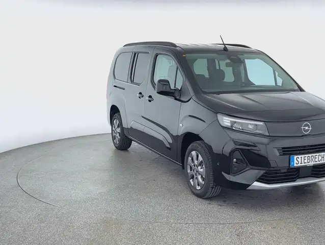 Opel Combo Life view 3