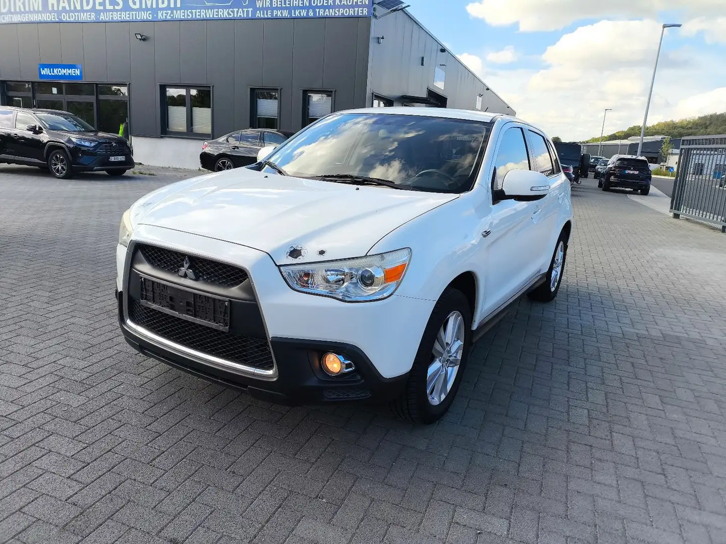 Mitsubishi ASX Intro Edition 2WD,1 HAND,KLIMA Weiß - 2