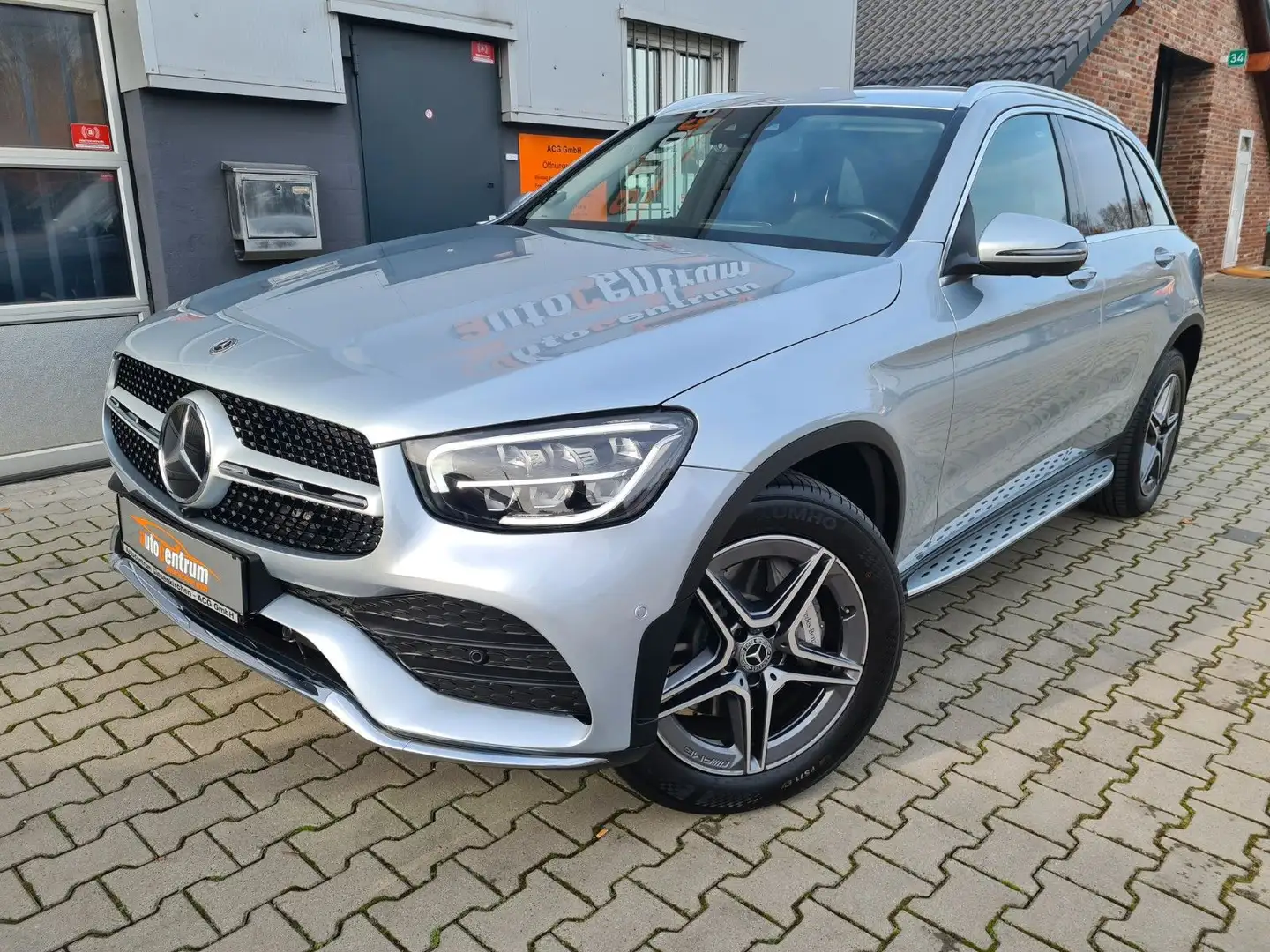 Mercedes-Benz GLC 300 e 2x AMG*ACC*Memo*AHK*360°*Alarm*Trittbr Argent - 2