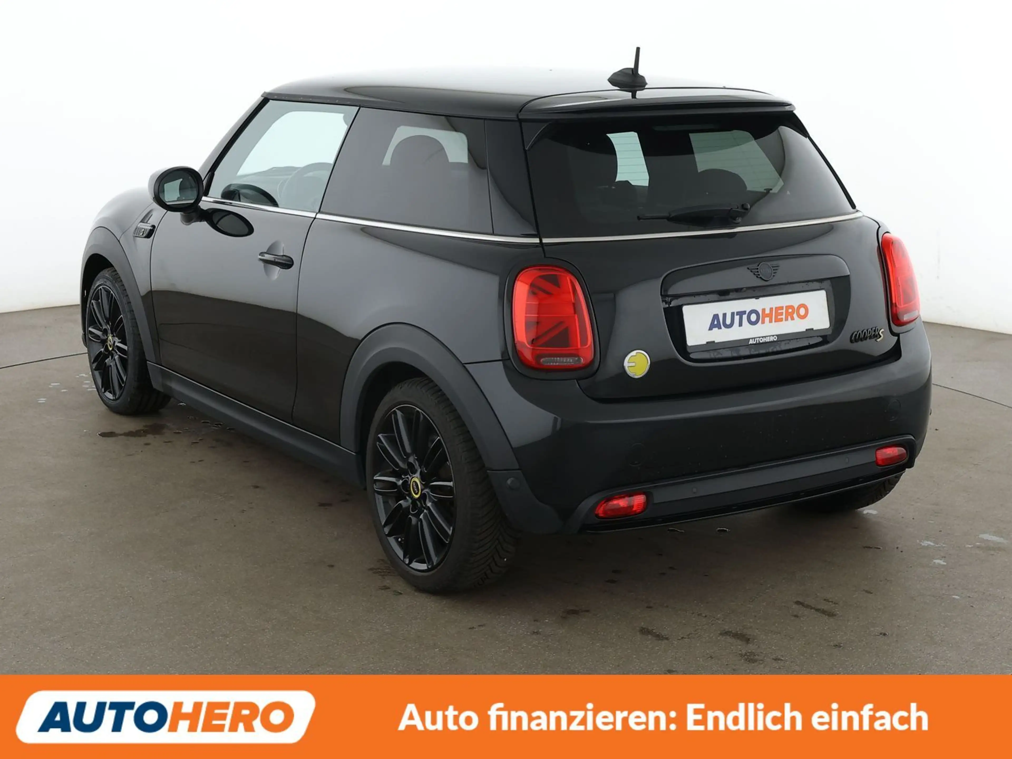 MINI Cooper SE Cooper SE Classic Trim Aut.*NAVI*CAM*TEMPO* — photo 4