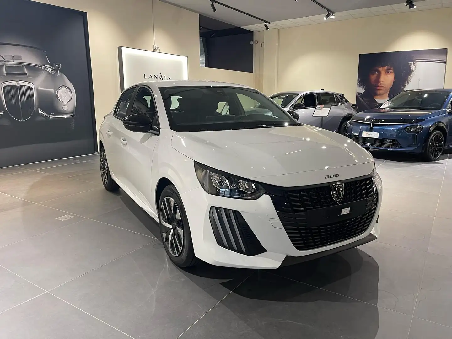 Peugeot 208 5P STYLE 1.2 PURETECH 75CV S&S Wit - 1