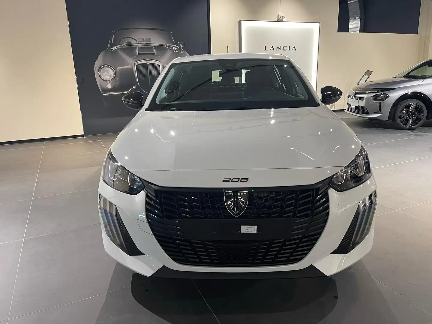 Peugeot 208 5P STYLE 1.2 PURETECH 75CV S&S Wit - 2