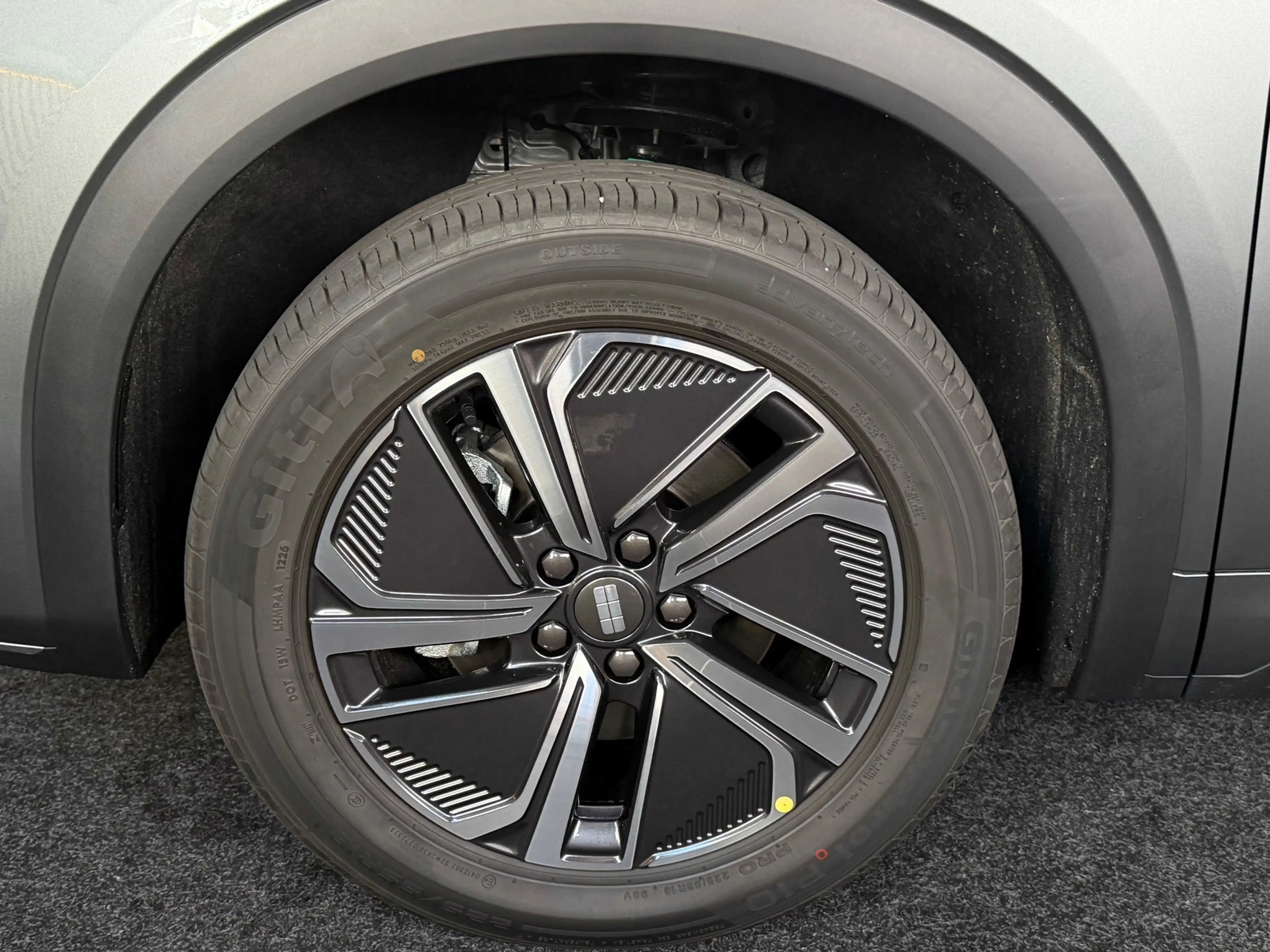 Geely Starray EM-i 1.5 Pro |PLUG-IN Hybrid| Apple Carplay|360 Camera| — photo 16