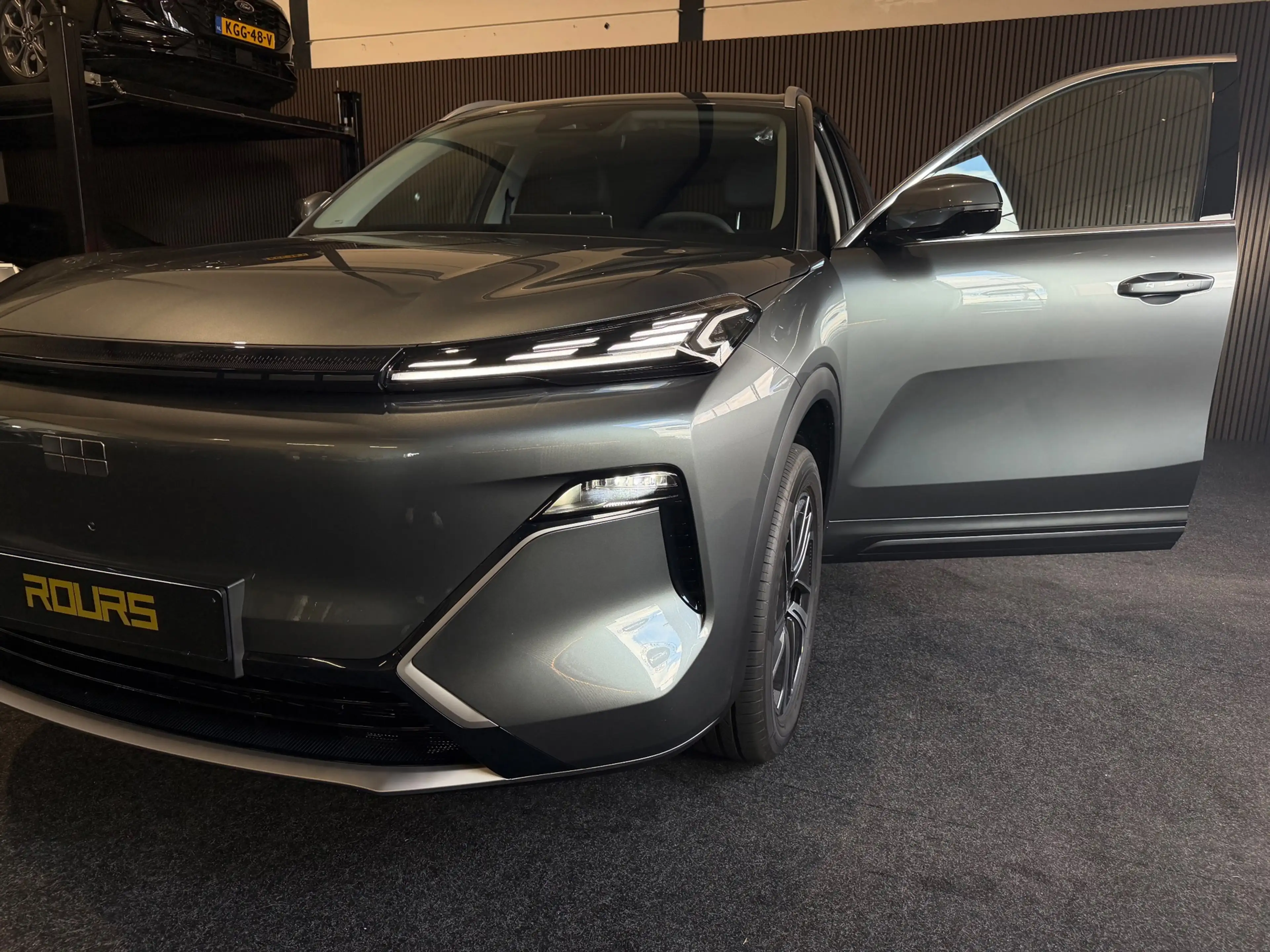 Geely Starray EM-i 1.5 Pro |PLUG-IN Hybrid| Apple Carplay|360 Camera| — photo 12