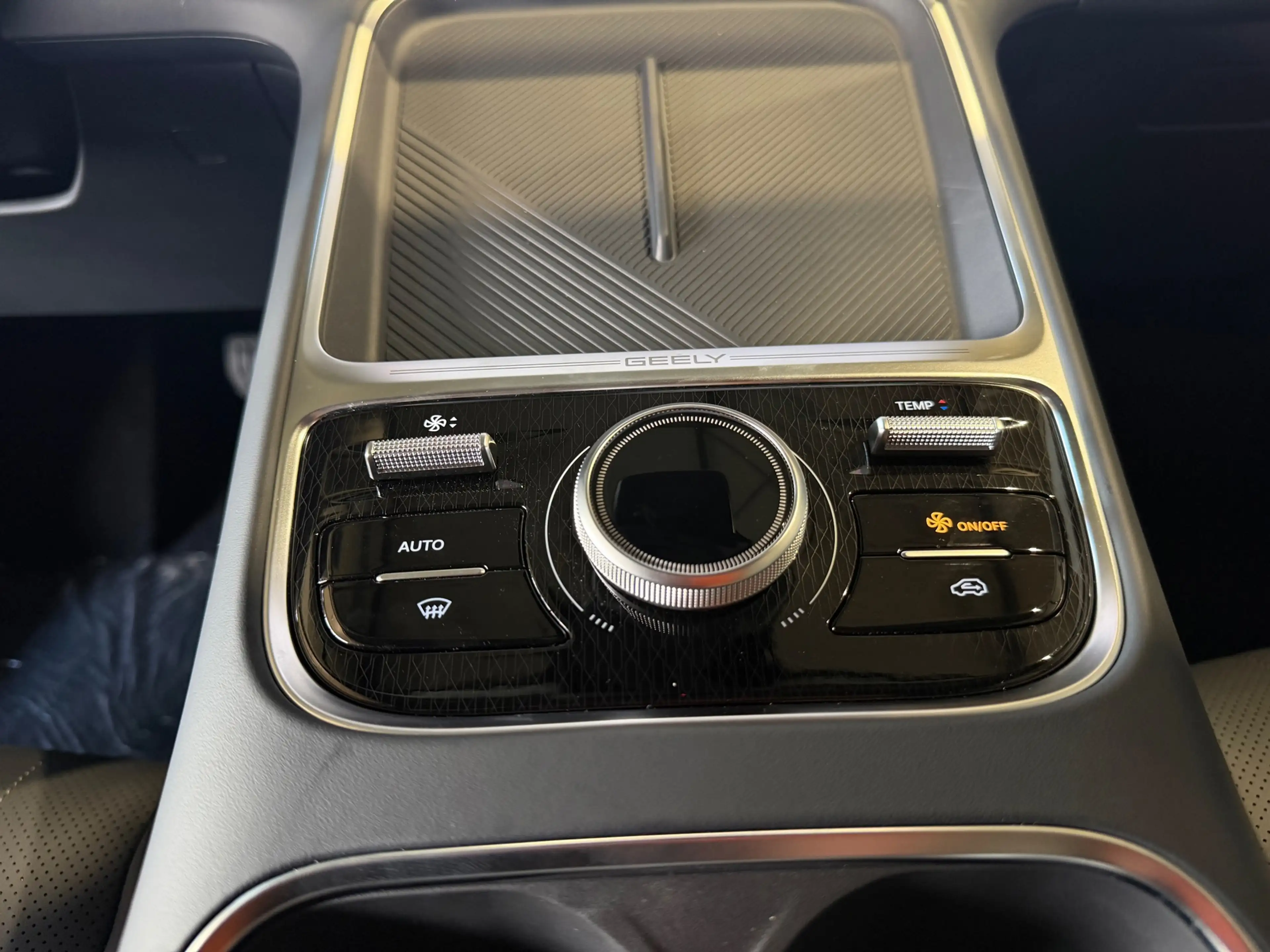 Geely Starray EM-i 1.5 Pro |PLUG-IN Hybrid| Apple Carplay|360 Camera| — photo 38