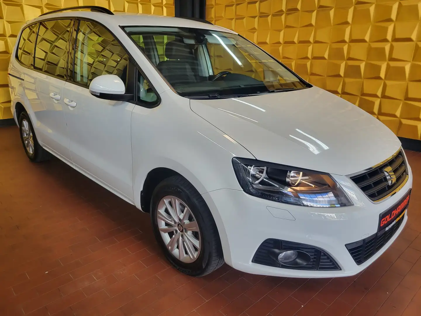 SEAT Alhambra Alhambra 2.0 TDI 4Drive ALLRAD/KAMERA/AHK/NAV Weiß - 2