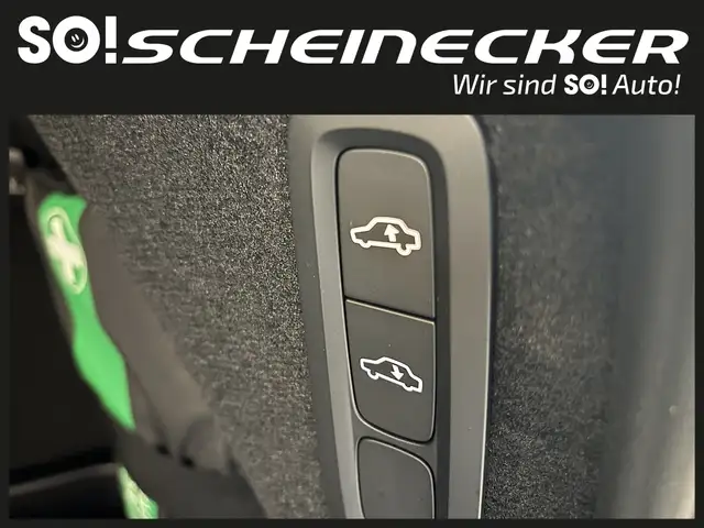 Volvo XC90 T8 AWD PHEV 18,8kWh Ultra Black Edition (7 Sitzer) Ansicht 10