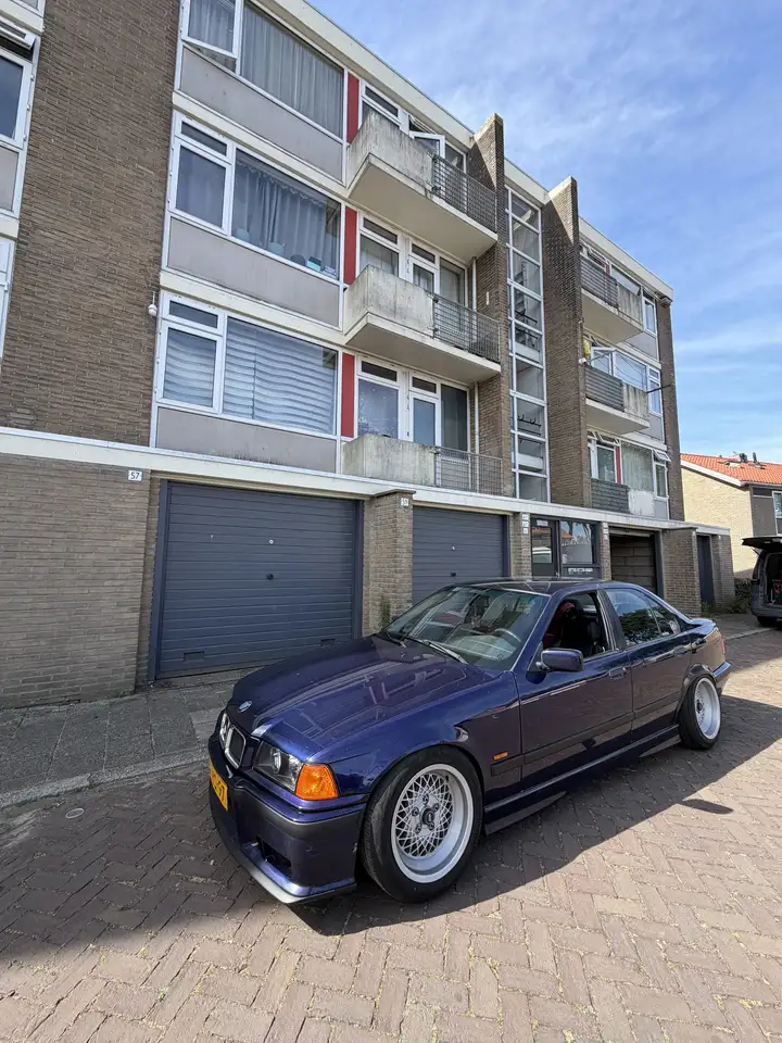 BMW 318is/4 Class II, foto 3