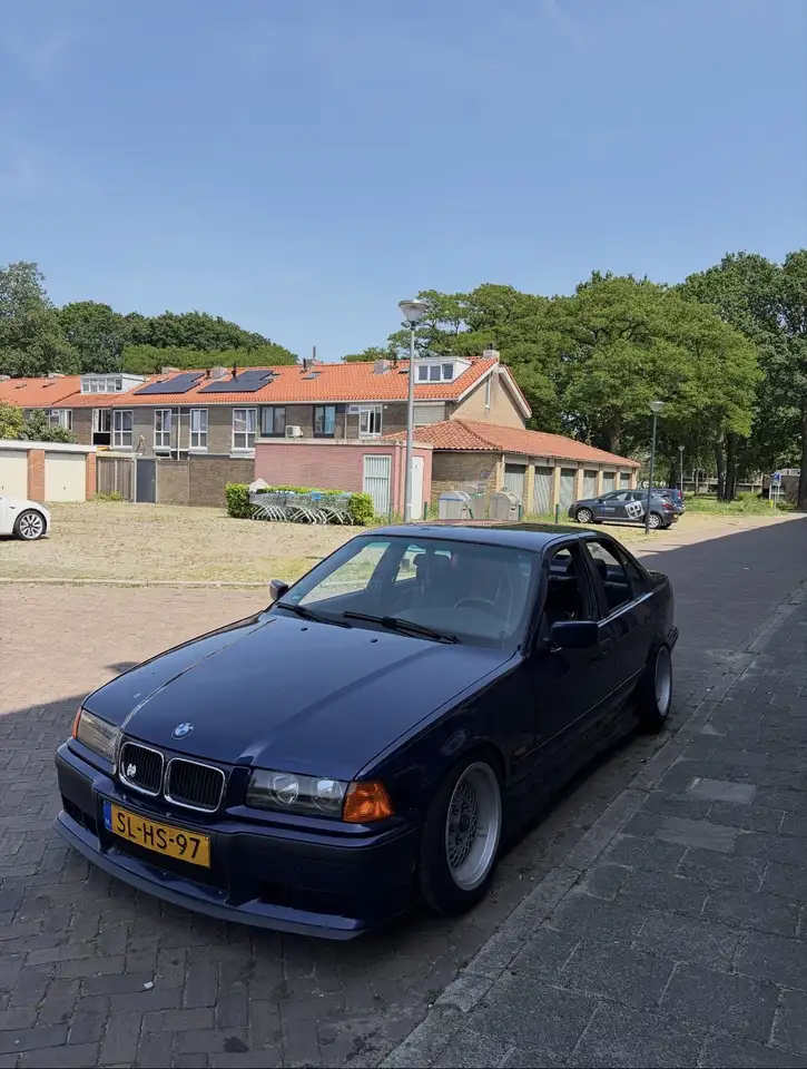 BMW 318is/4 Class II, foto 11