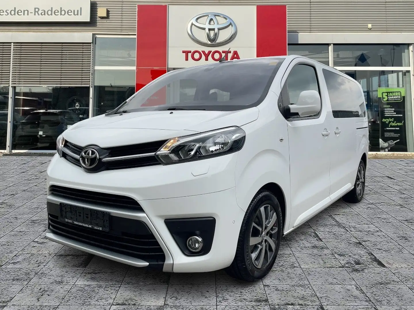 Toyota Proace Verso 2.0 D-4D L1 Team D AHK*HUD*SHZ*Totwk Weiß - 1