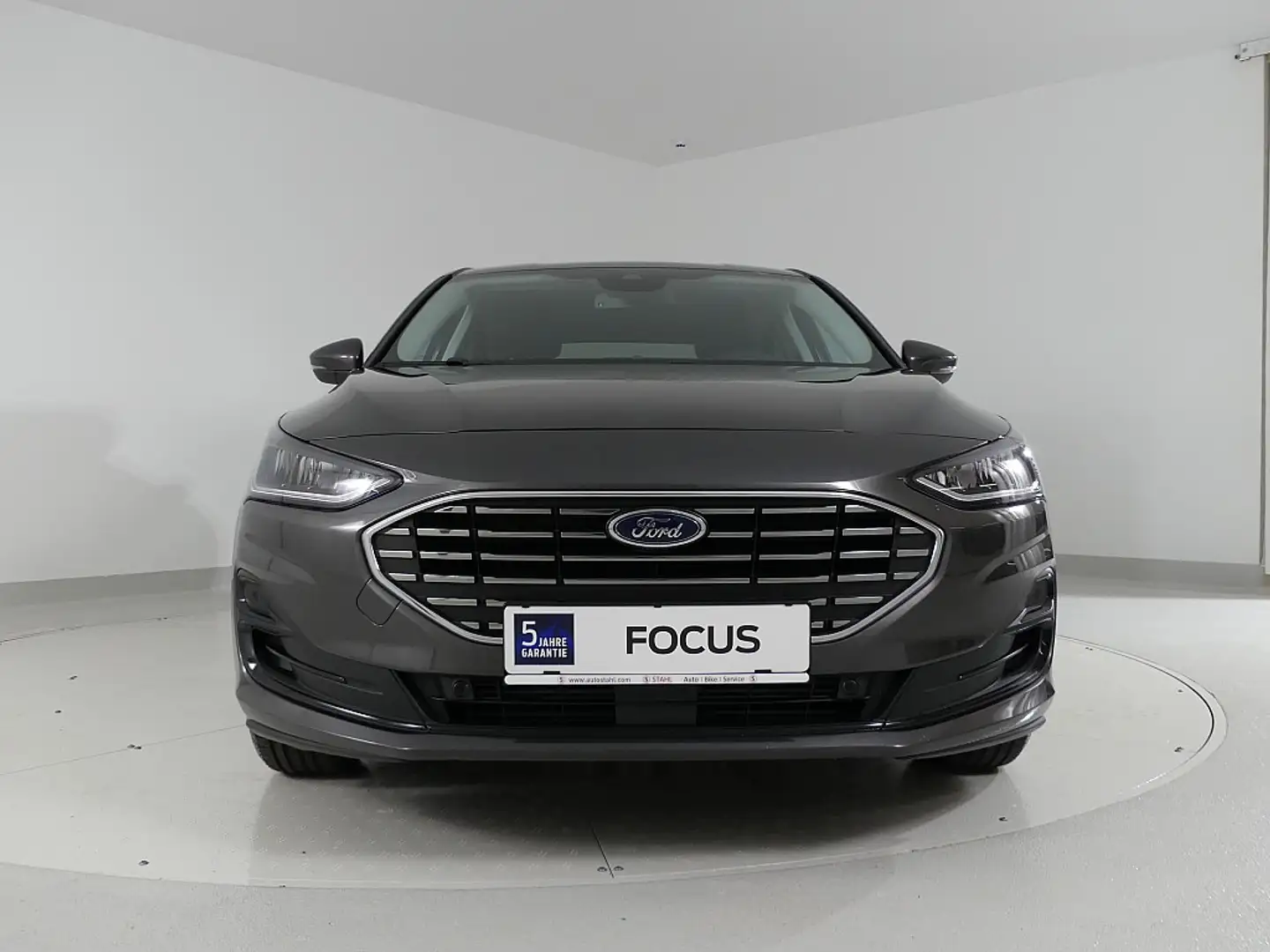 Ford Focus 1,0 EcoBoost Titanium Style | FORD STAHL W22 Gris - 2