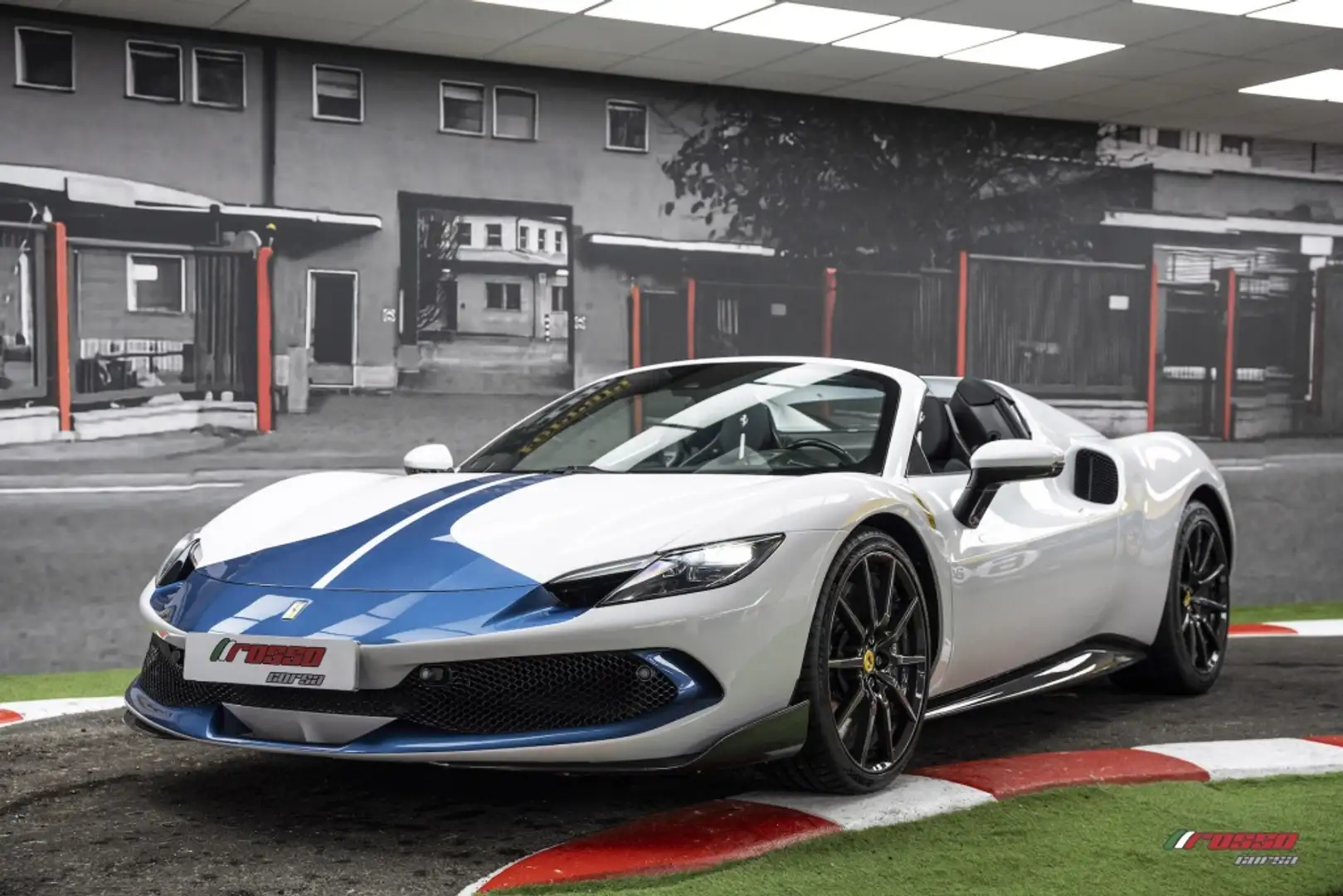 Ferrari 296 GTS Blanco - 1