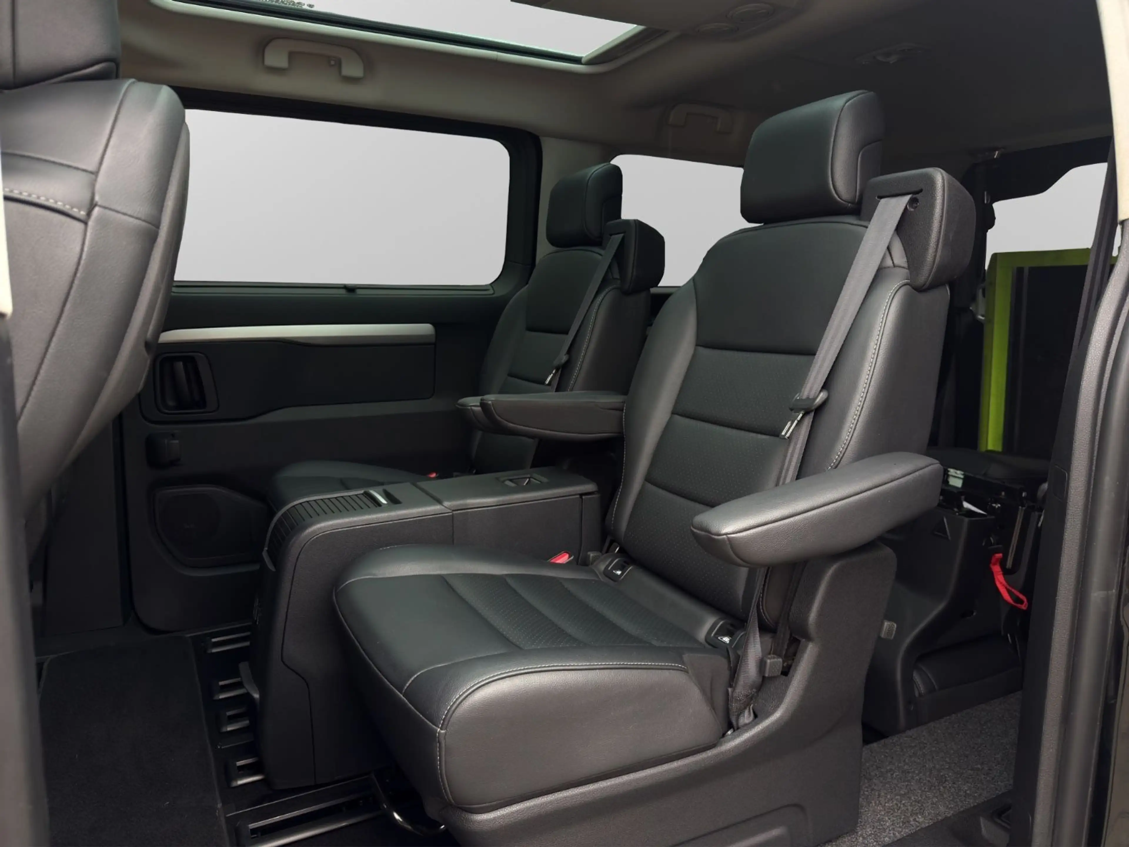 Fiat Ulysse e-Ulysse L3 Living 75kWh Lounge *ROLLSTUHL-RAMPE — photo 12