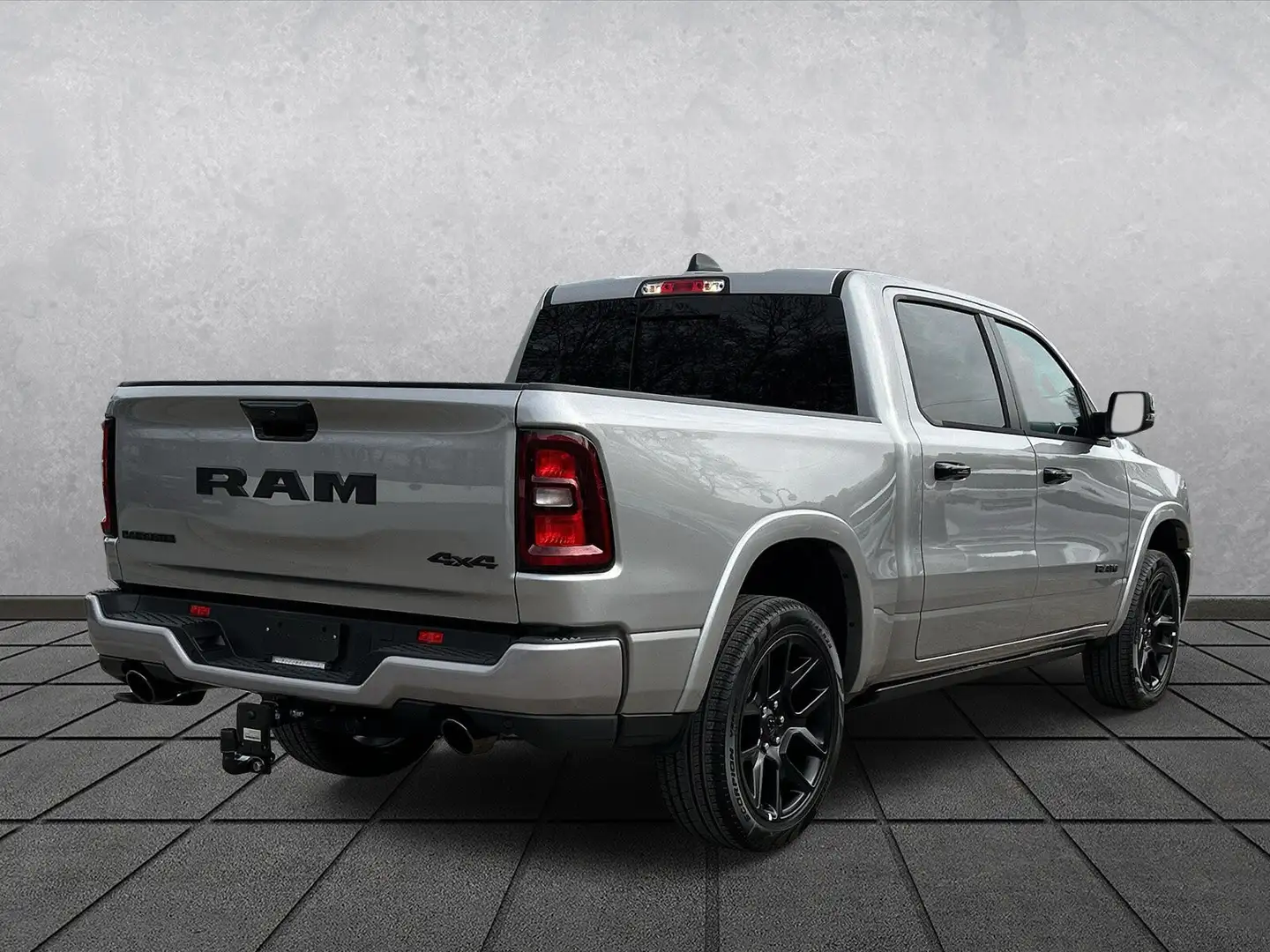 Dodge RAM RAM 1500 Laramie CrewCab*Luftfahrwerk*Pano*Night-P Plateado - 2
