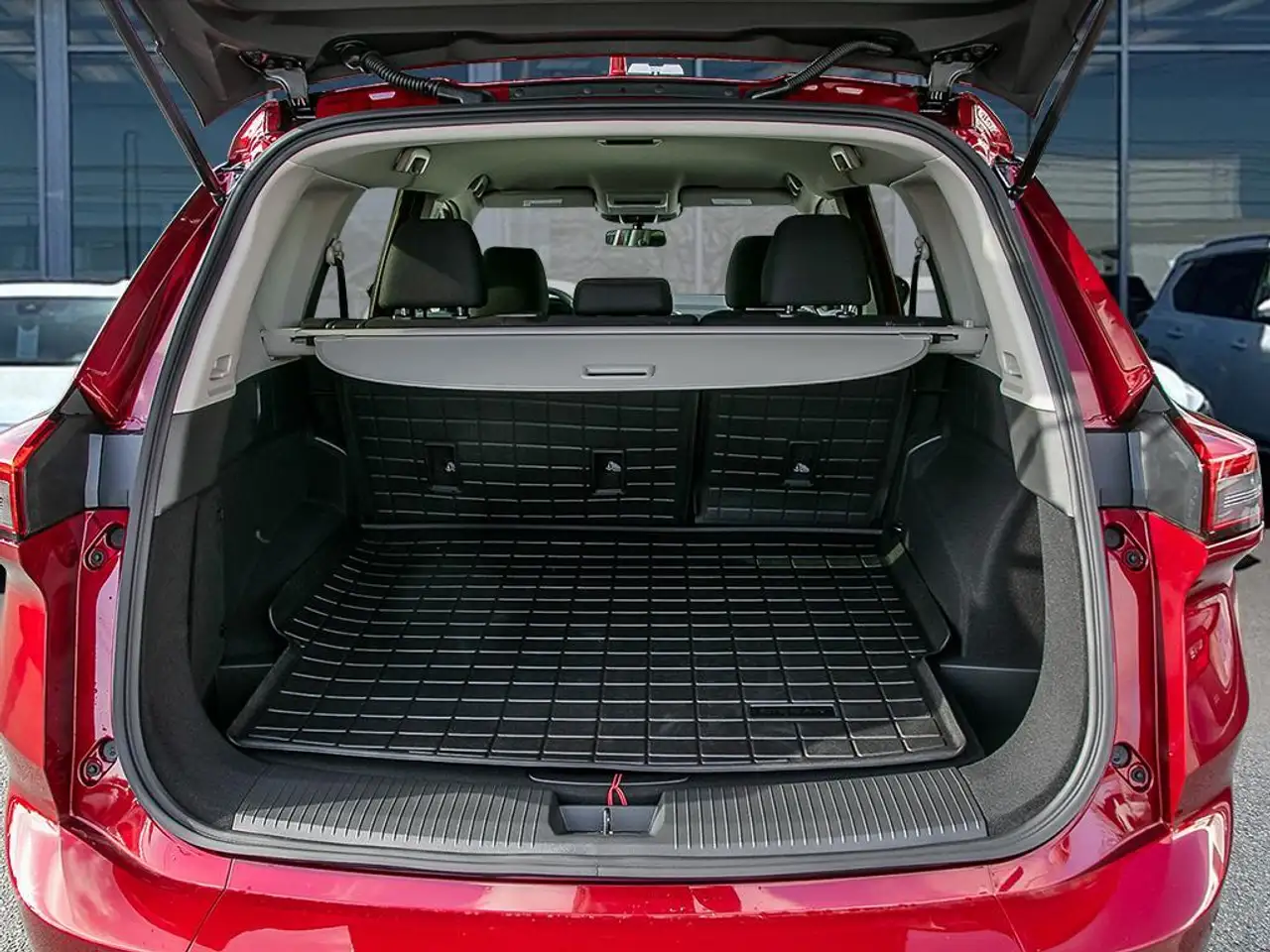 Nissan Rogue снимка Nissan Rogue