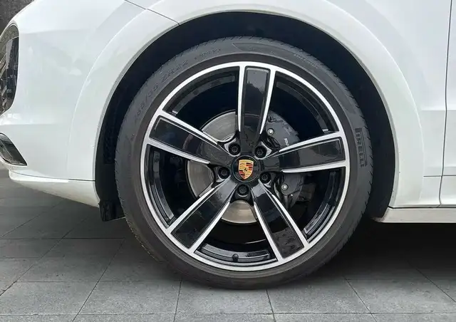 Porsche Cayenne PLATINUM*HUD*PANO*ACC*LUFT*360*BOSE*22'' Ansicht 15