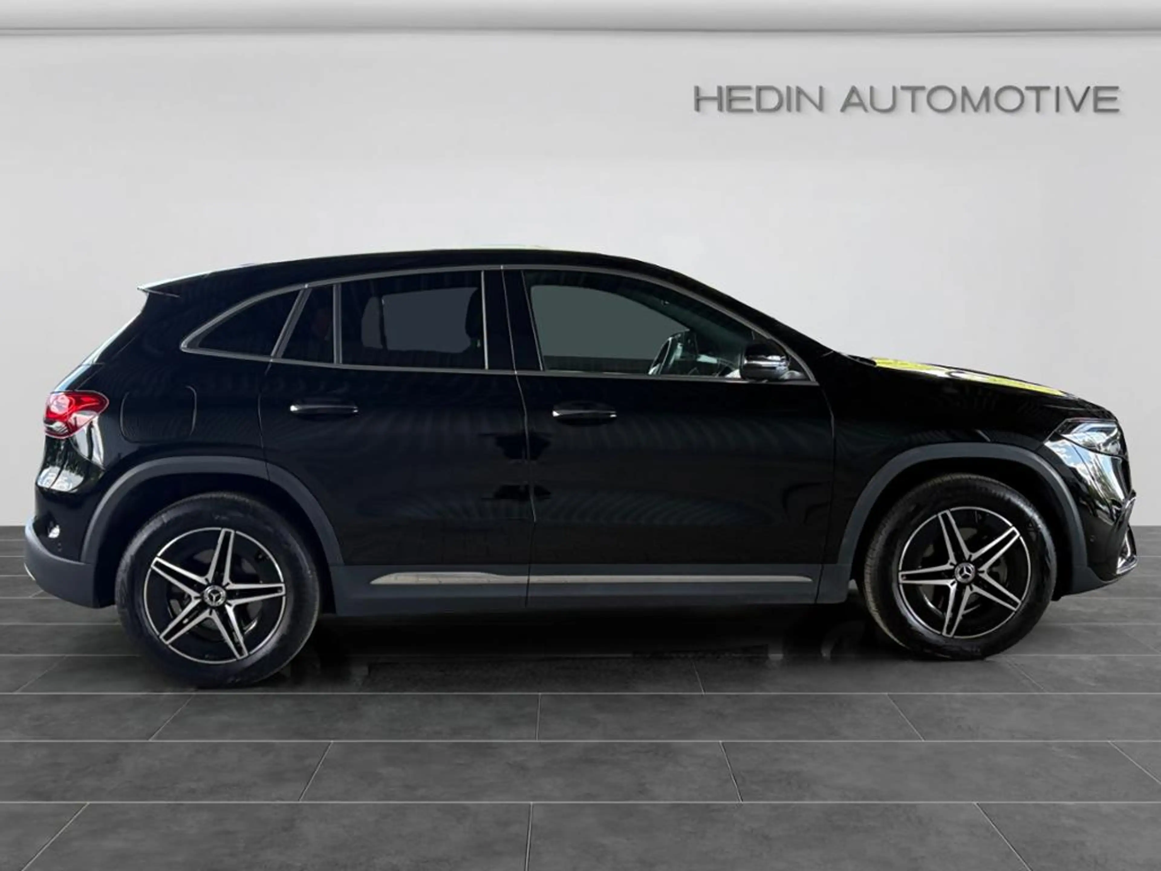 Mercedes-Benz EQA 250 + AMG|AMBIENTE|MBUX|SHZ|DISTR|KAM|KEYL|LM — photo 8
