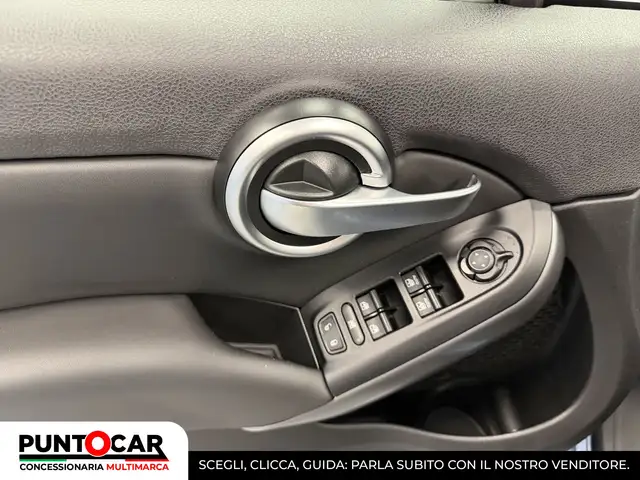 Fiat 500X view 7