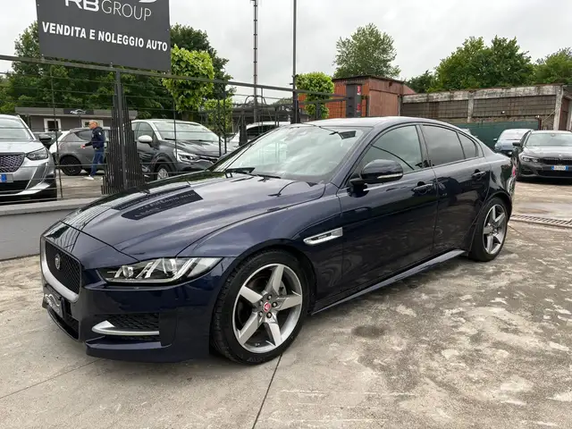 Jaguar XE XE 2.0d Portfolio 180cv auto