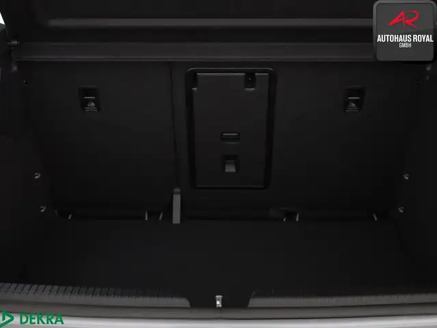 Volkswagen Id.3 view 13