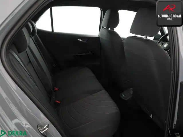 Volkswagen Id.3 view 12