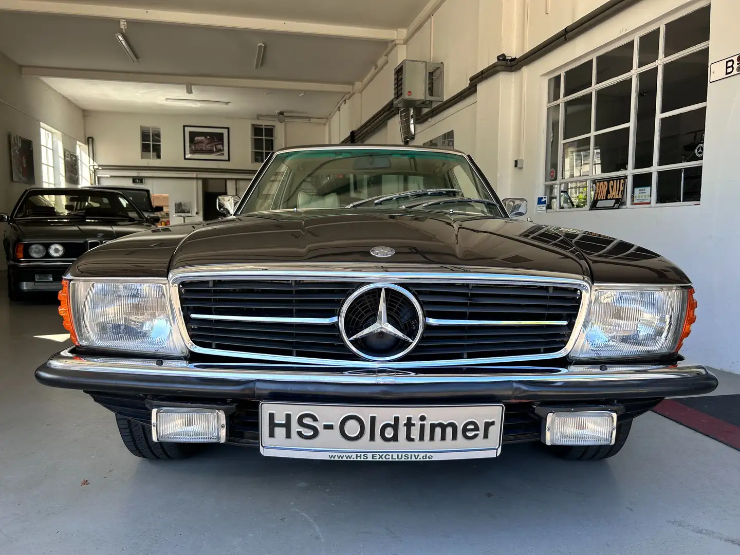 Mercedes-Benz 450 SLC W107 Coupe - 1