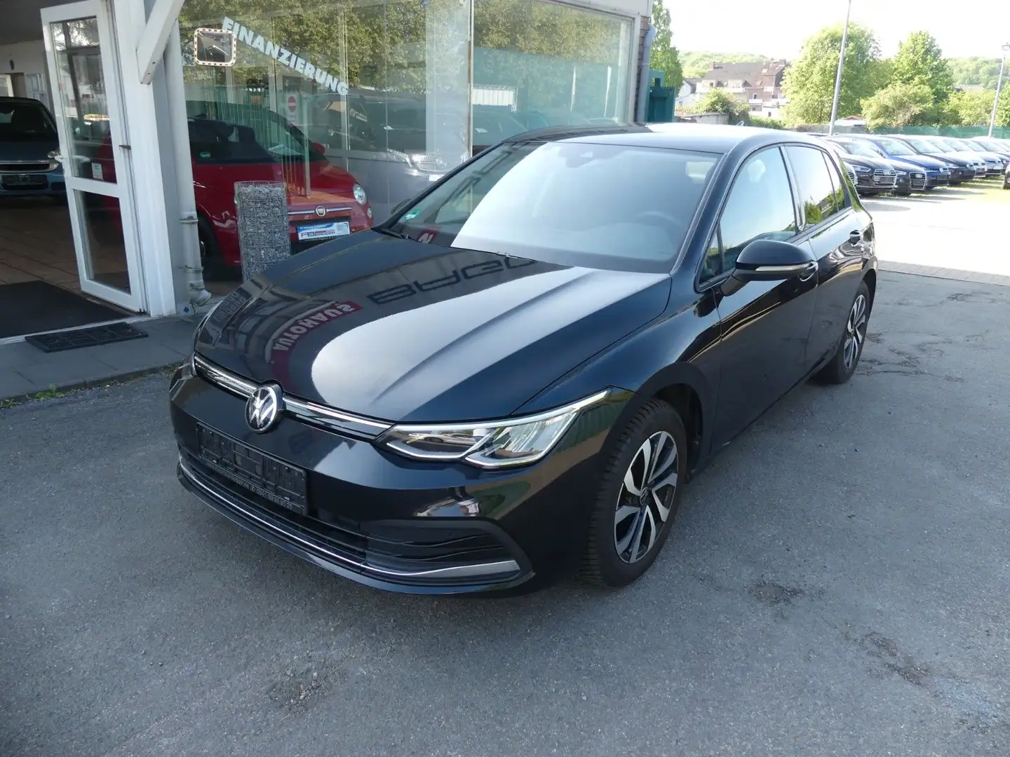 Volkswagen Golf VIII Lim. 2.0  Active Noir - 2