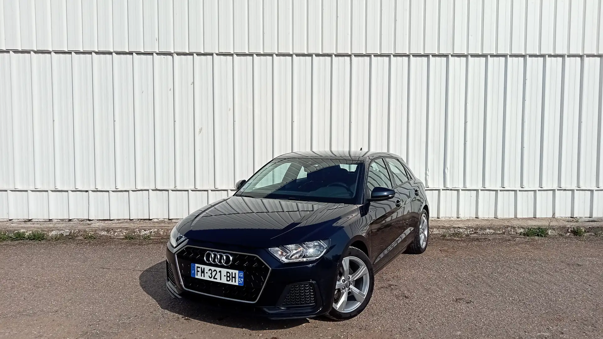 Audi A1 35 TFSI 150 ch S tronic 7 Business line Blu/Azzurro - 1