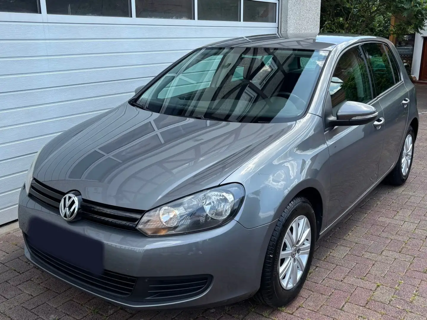 Volkswagen Golf 1.4 TSI 90 kW Comfortline Plateado - 1