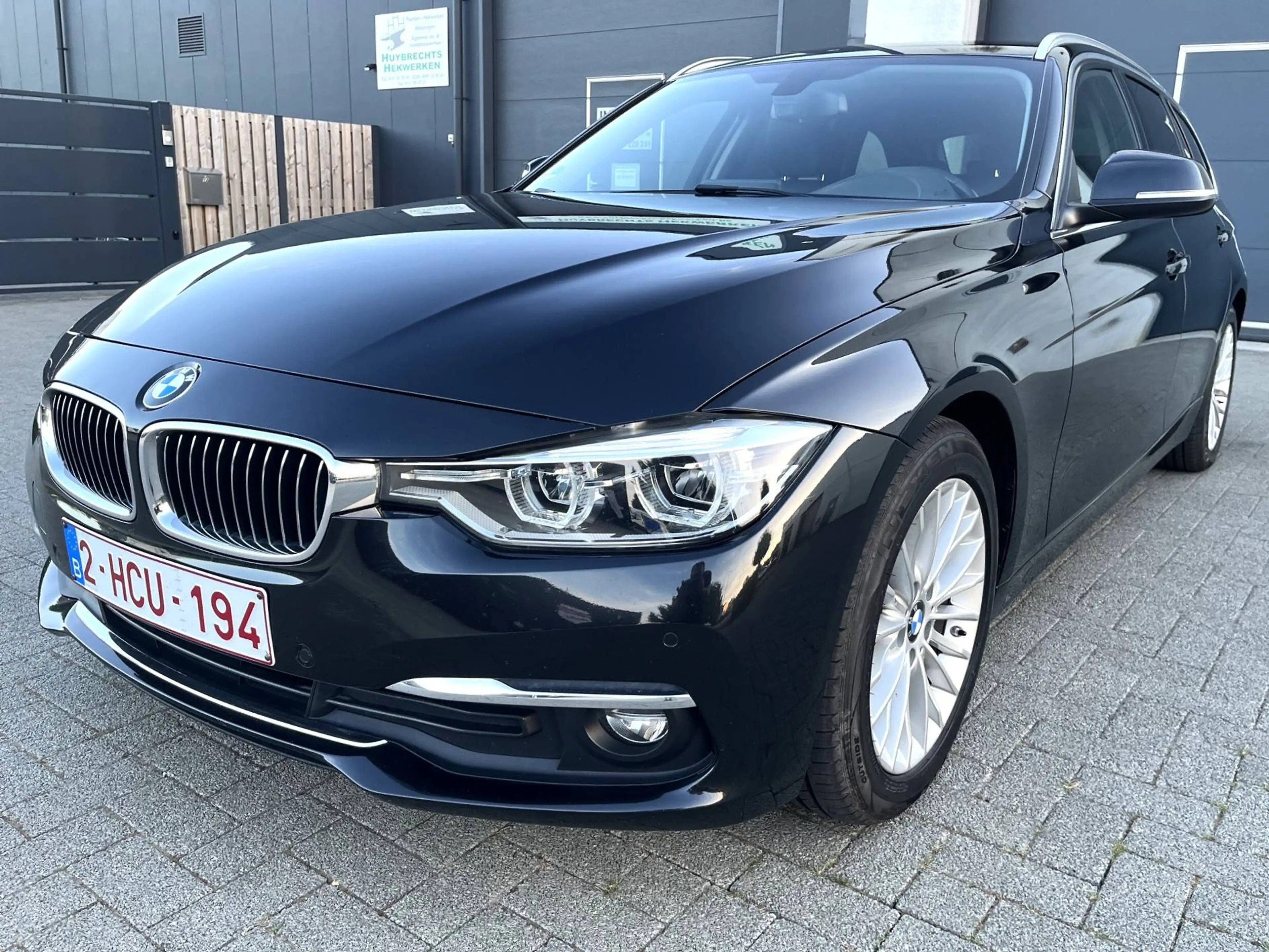 BMW 316 dA Touring Luxury Line*GPS Prof.*Leder*ZVW*Zeer net!