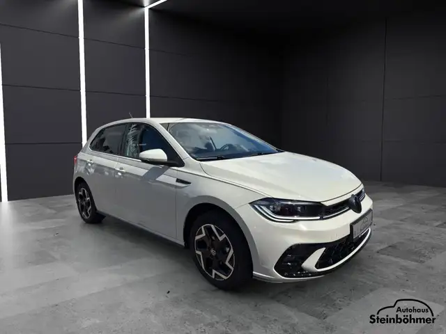 Volkswagen Polo view 9