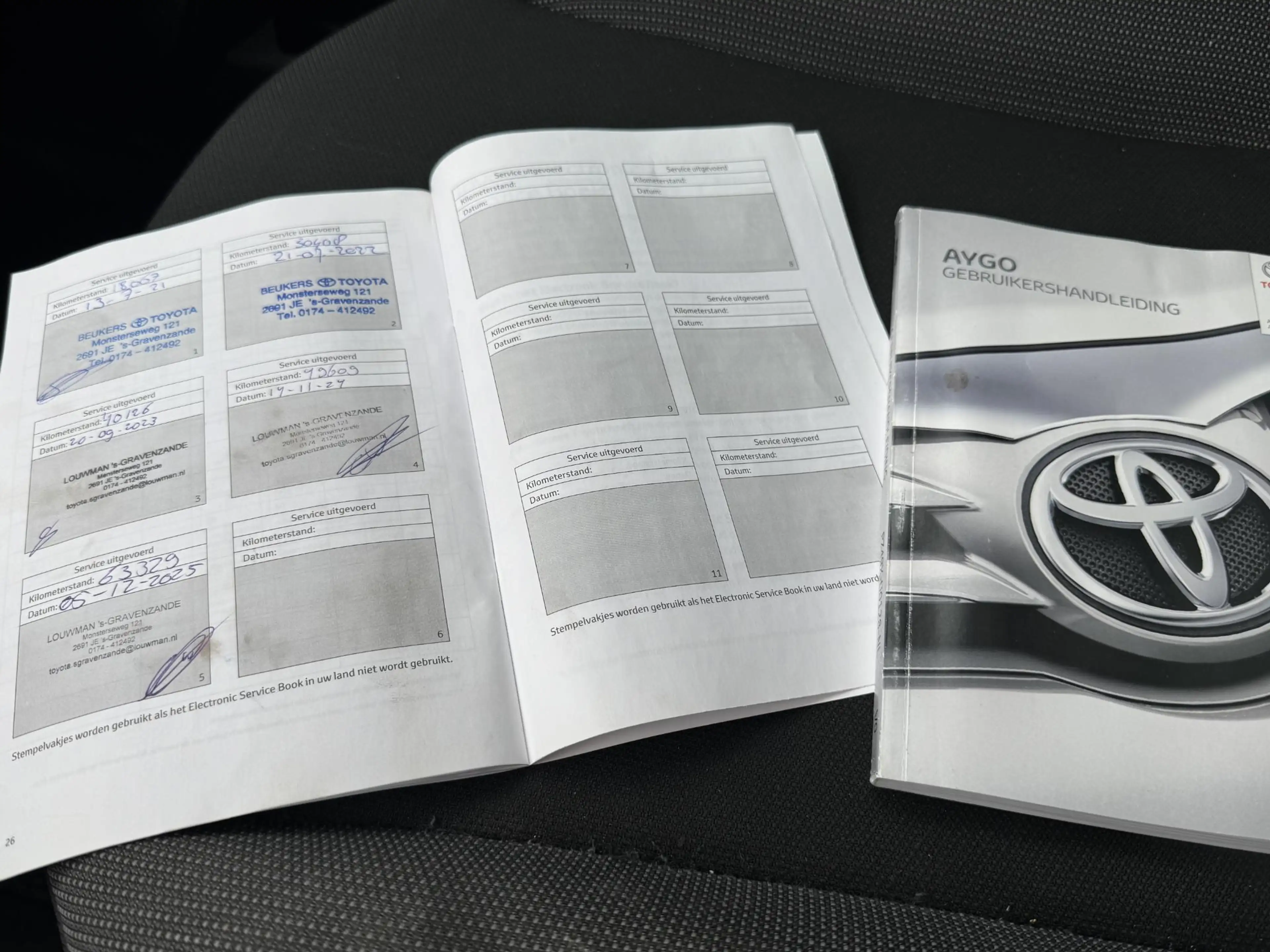 Toyota Aygo 1.0 VVT-i x-fun TREKHAAK AIRCO NL-AUTO — photo 15