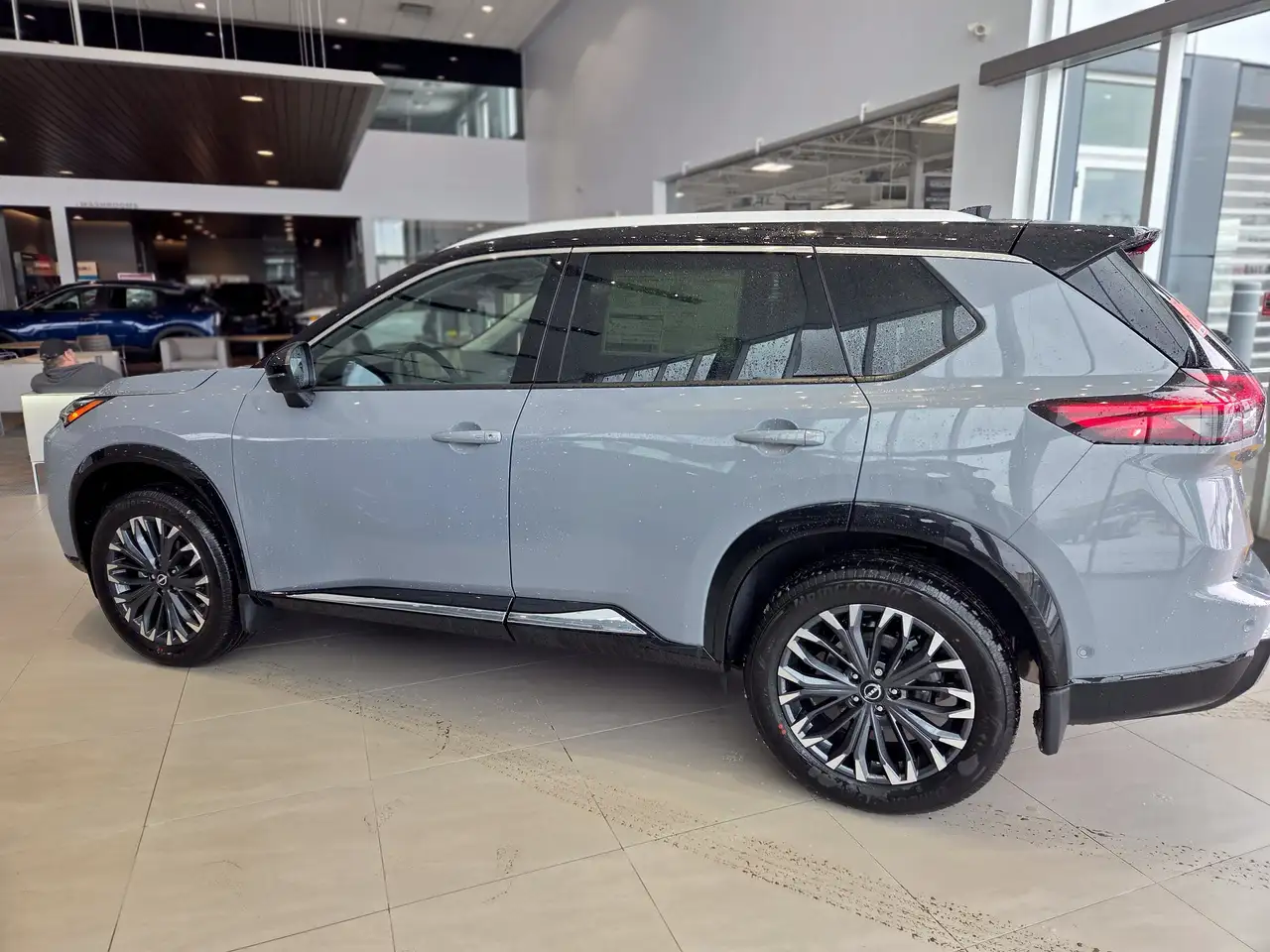 Nissan Rogue photo Nissan Rogue