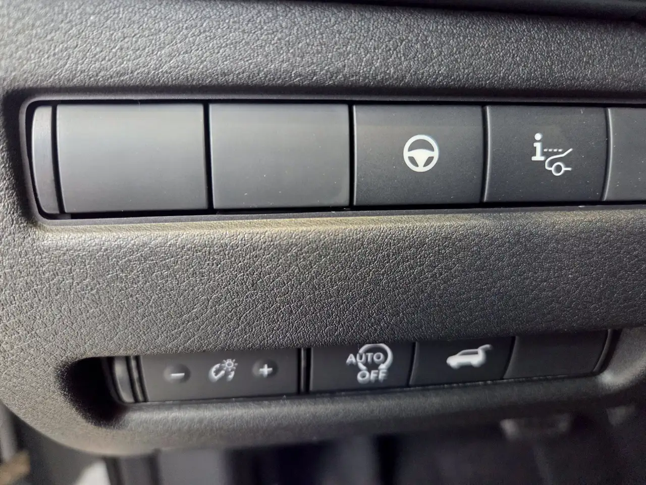 Nissan Rogue photo Nissan Rogue