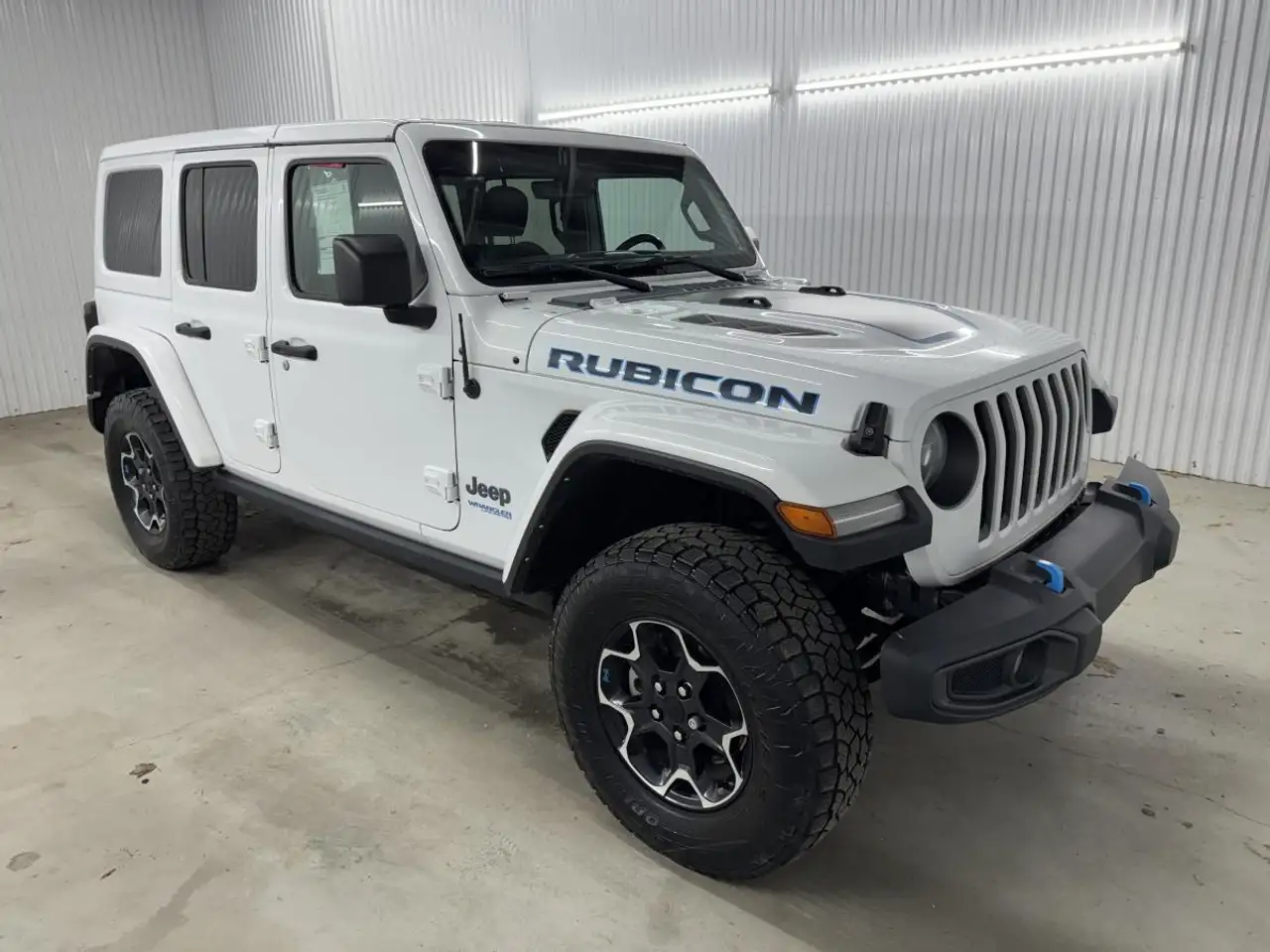 Jeep Wrangler photo Jeep Wrangler