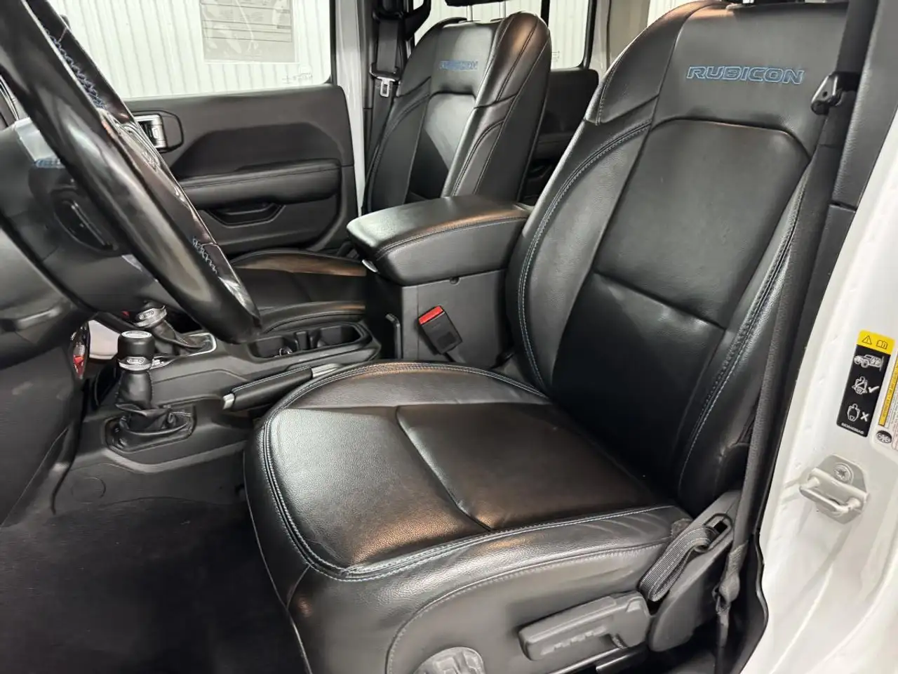 Jeep Wrangler photo Jeep Wrangler