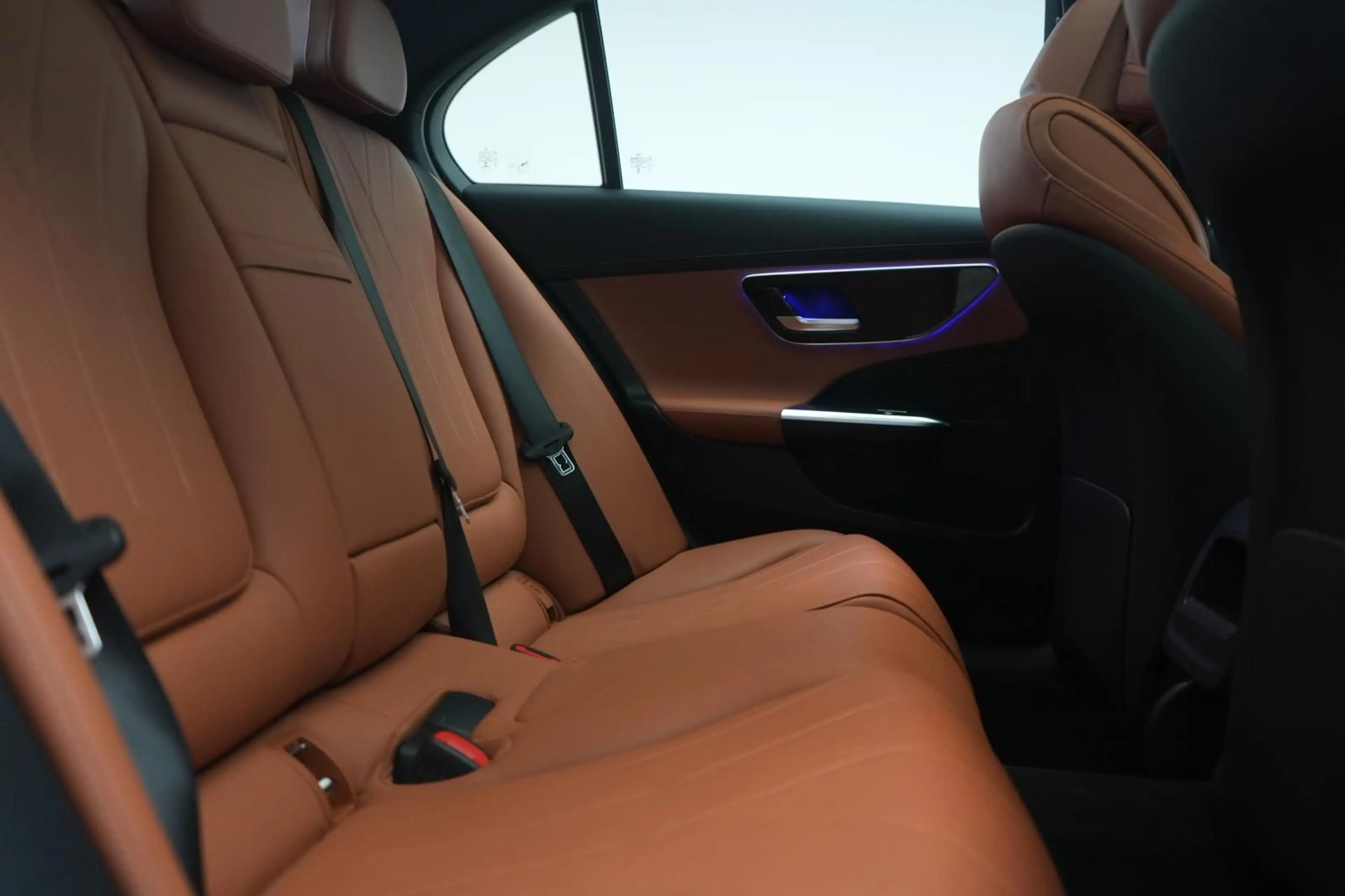 Mercedes-Benz C 220 d 9G-Tronic 4Matic Avantgarde — photo 10