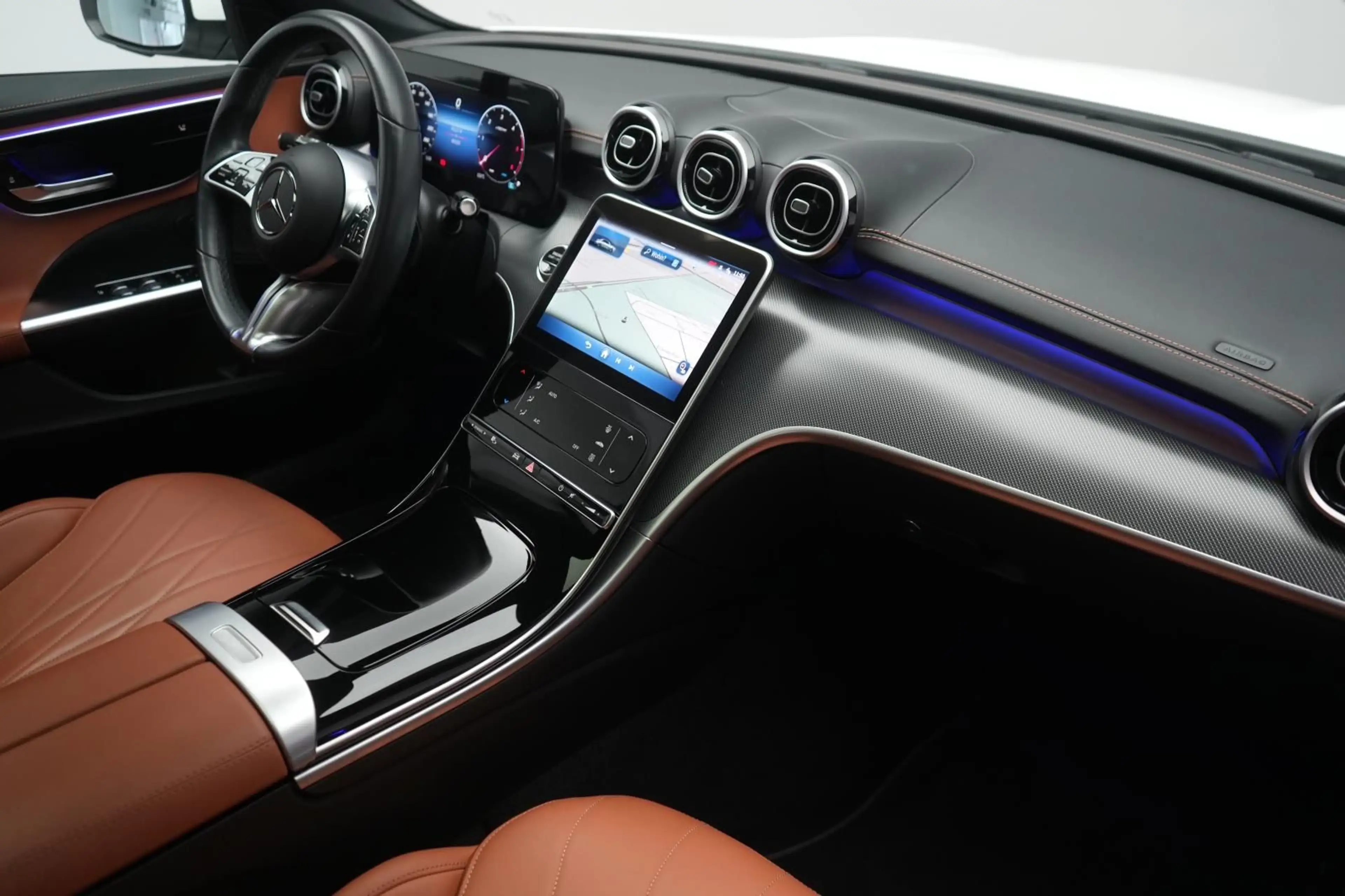 Mercedes-Benz C 220 d 9G-Tronic 4Matic Avantgarde — photo 9