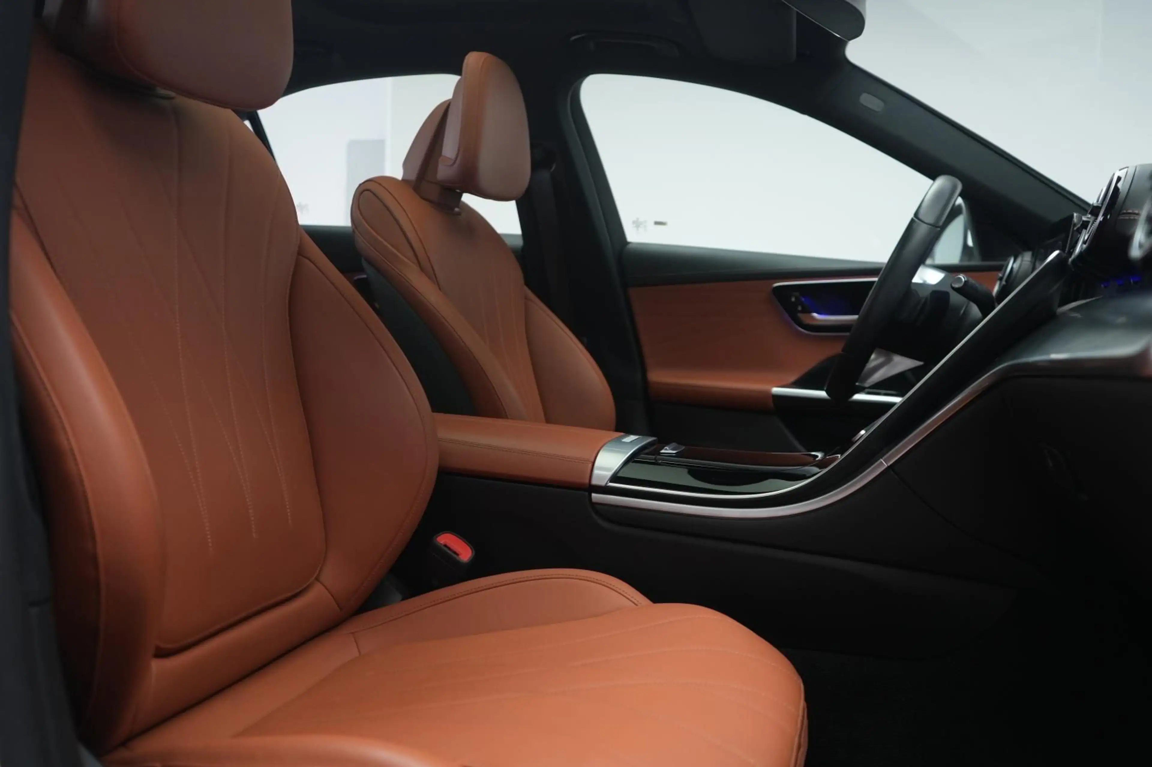Mercedes-Benz C 220 d 9G-Tronic 4Matic Avantgarde — photo 7