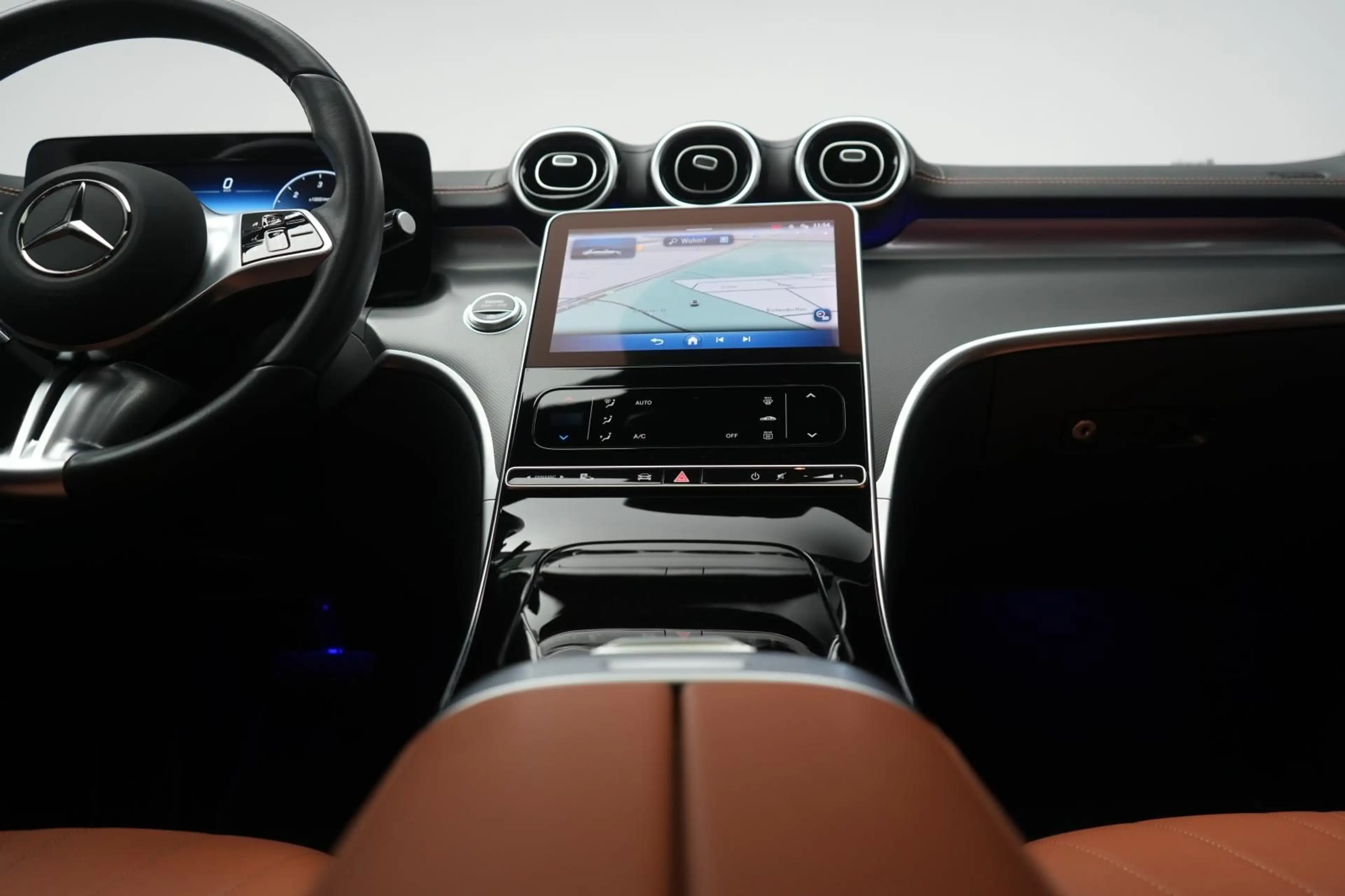 Mercedes-Benz C 220 d 9G-Tronic 4Matic Avantgarde — photo 15
