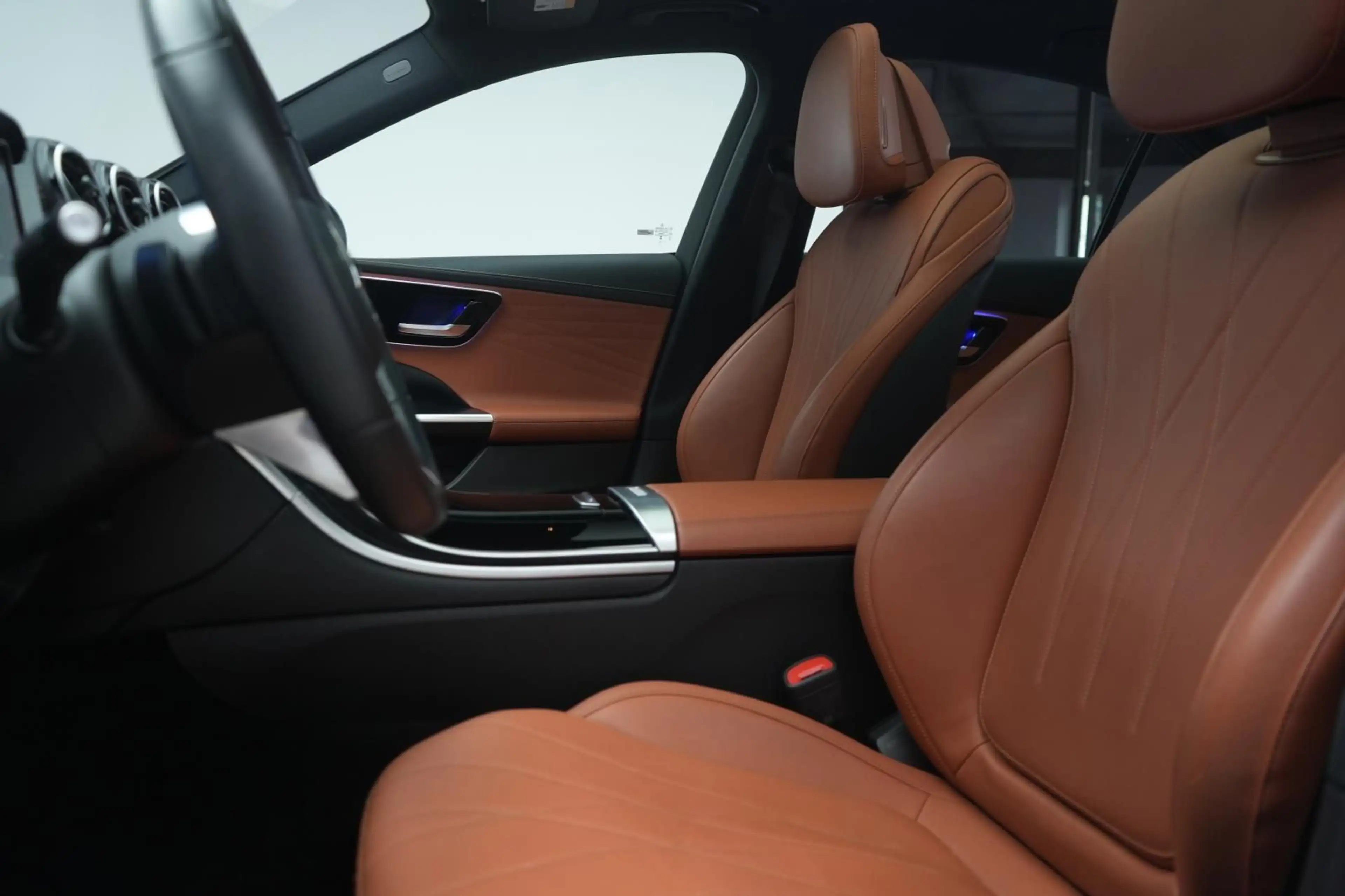 Mercedes-Benz C 220 d 9G-Tronic 4Matic Avantgarde — photo 12