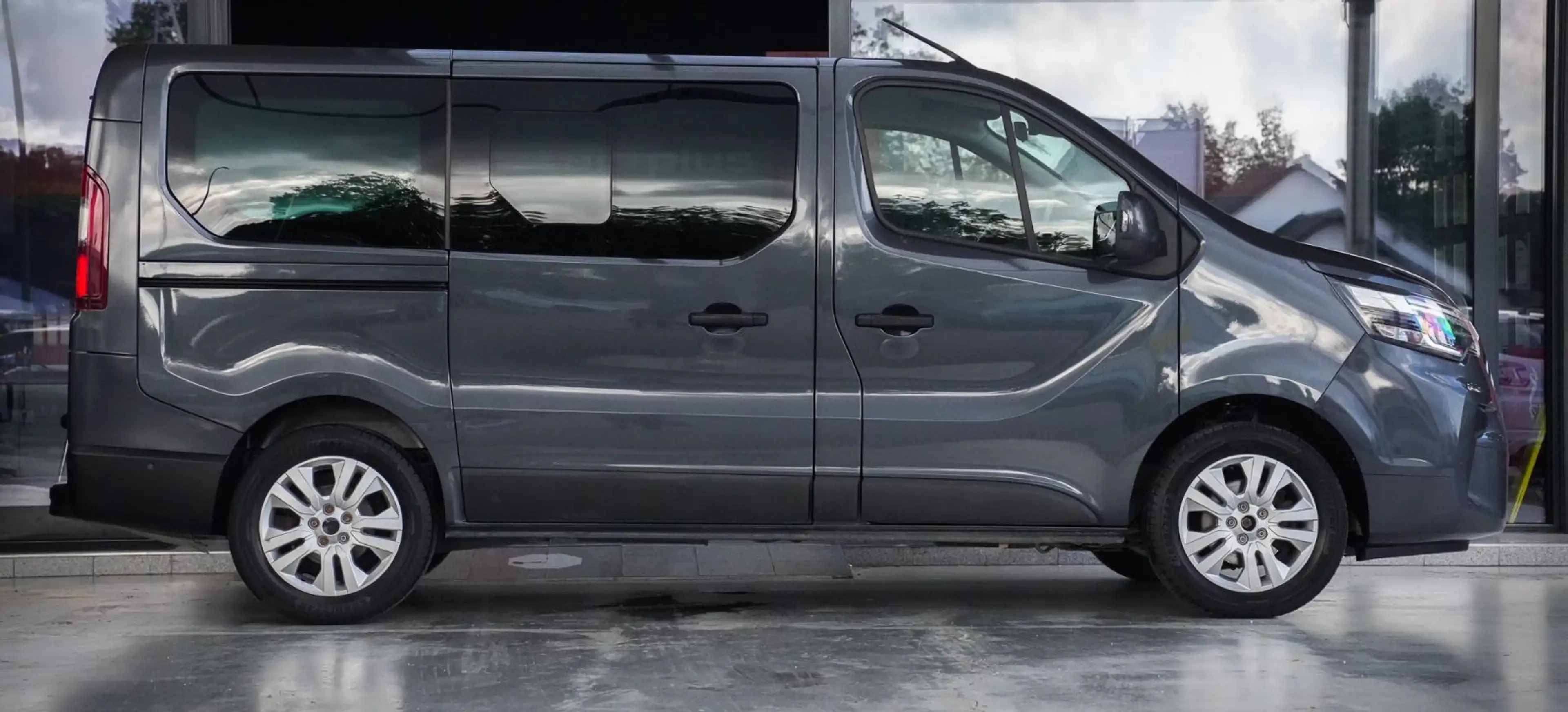 Nissan NV300 TEKNA L1H1 *Automatik/SHZ/9-Sitzer* — photo 10
