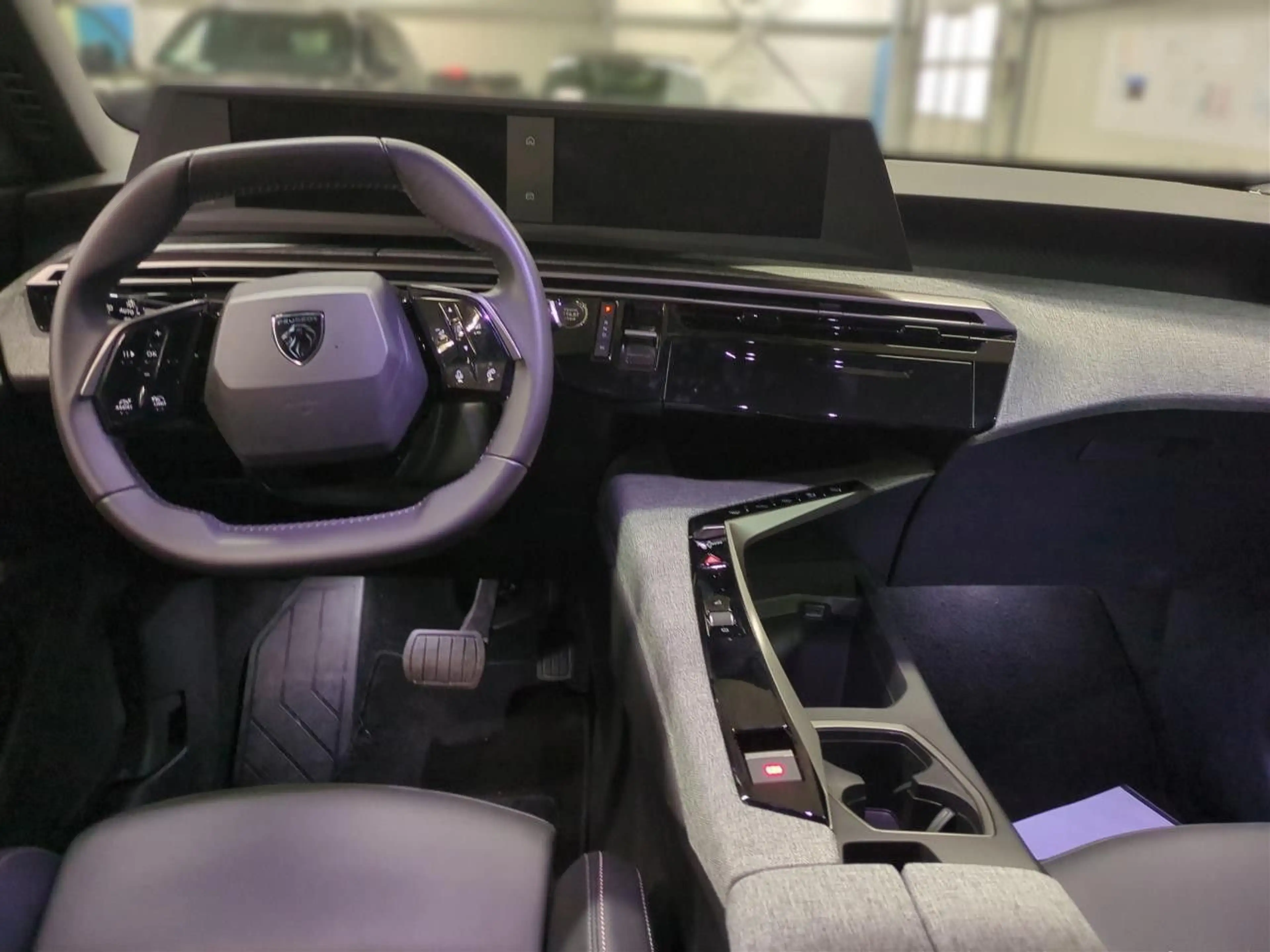 Peugeot 5008 ALLURE HYBRID DSC6 145PS *KAMERA* — photo 10
