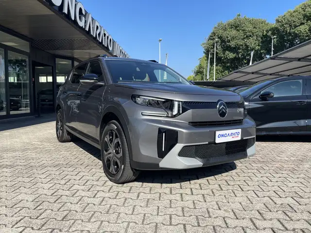 Citroen C3 Aircross view 3