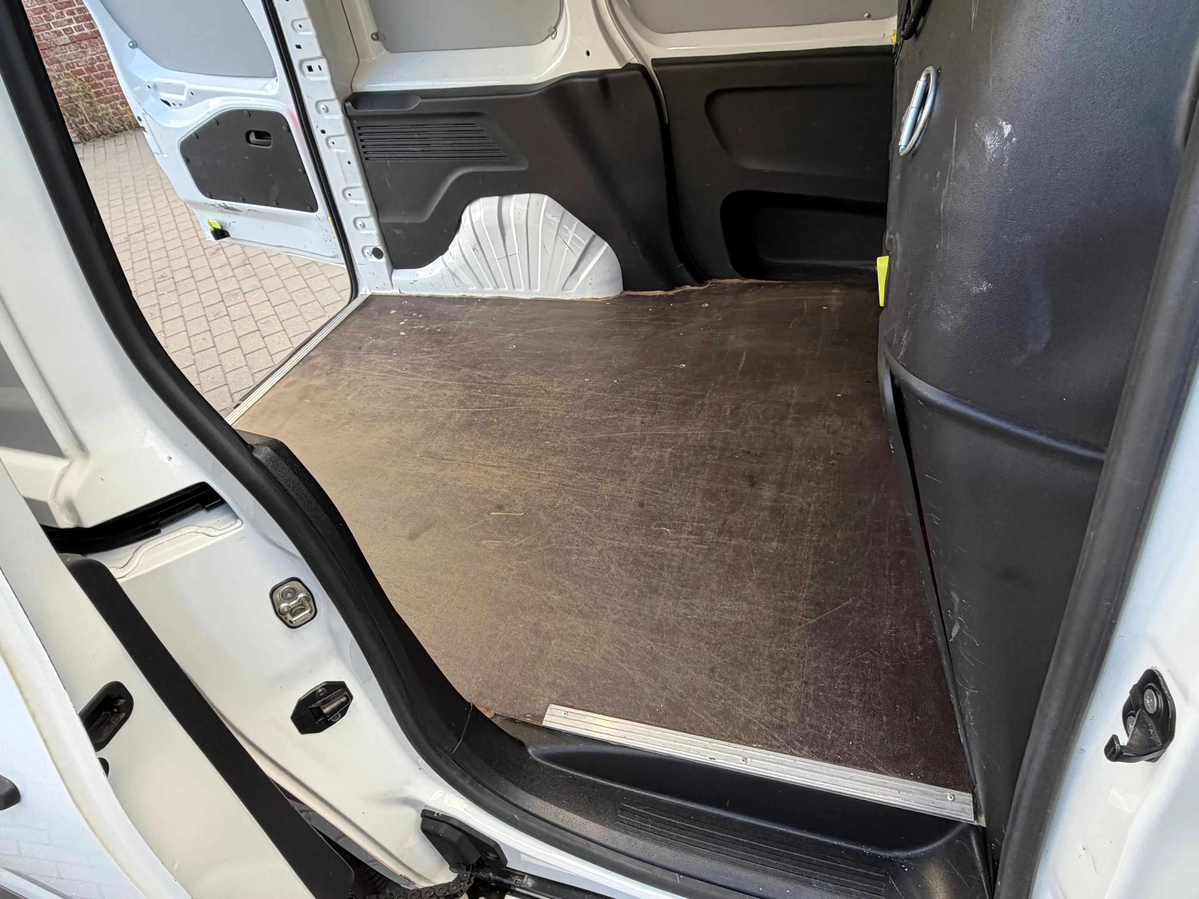 Peugeot Partner 3 PLACES - CAR PLAY - ATT REMORQUE - CARNET COMPLET — photo 7